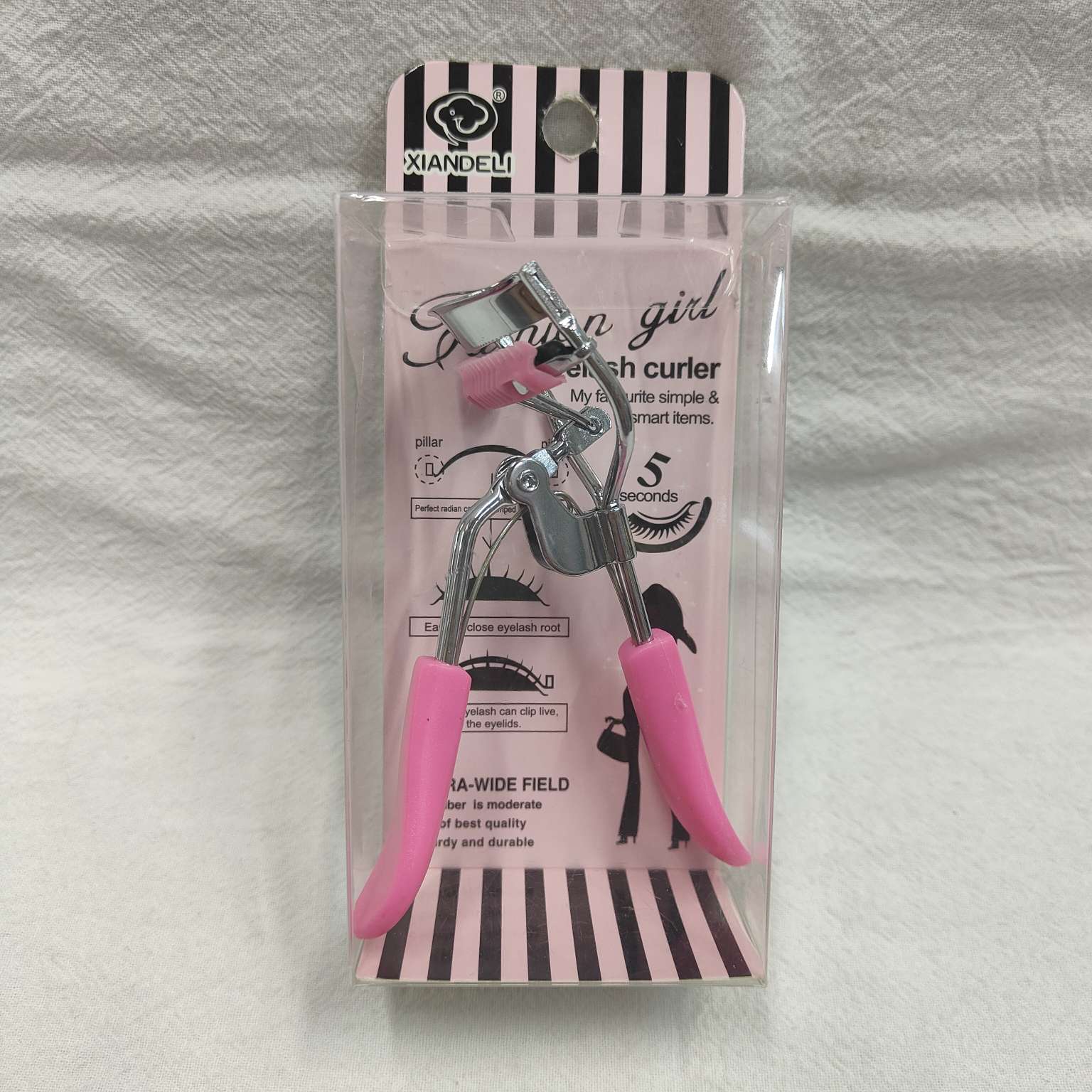 26414仙得丽化妆工具实色手指柄带梳睫毛夹自然卷翘不费力