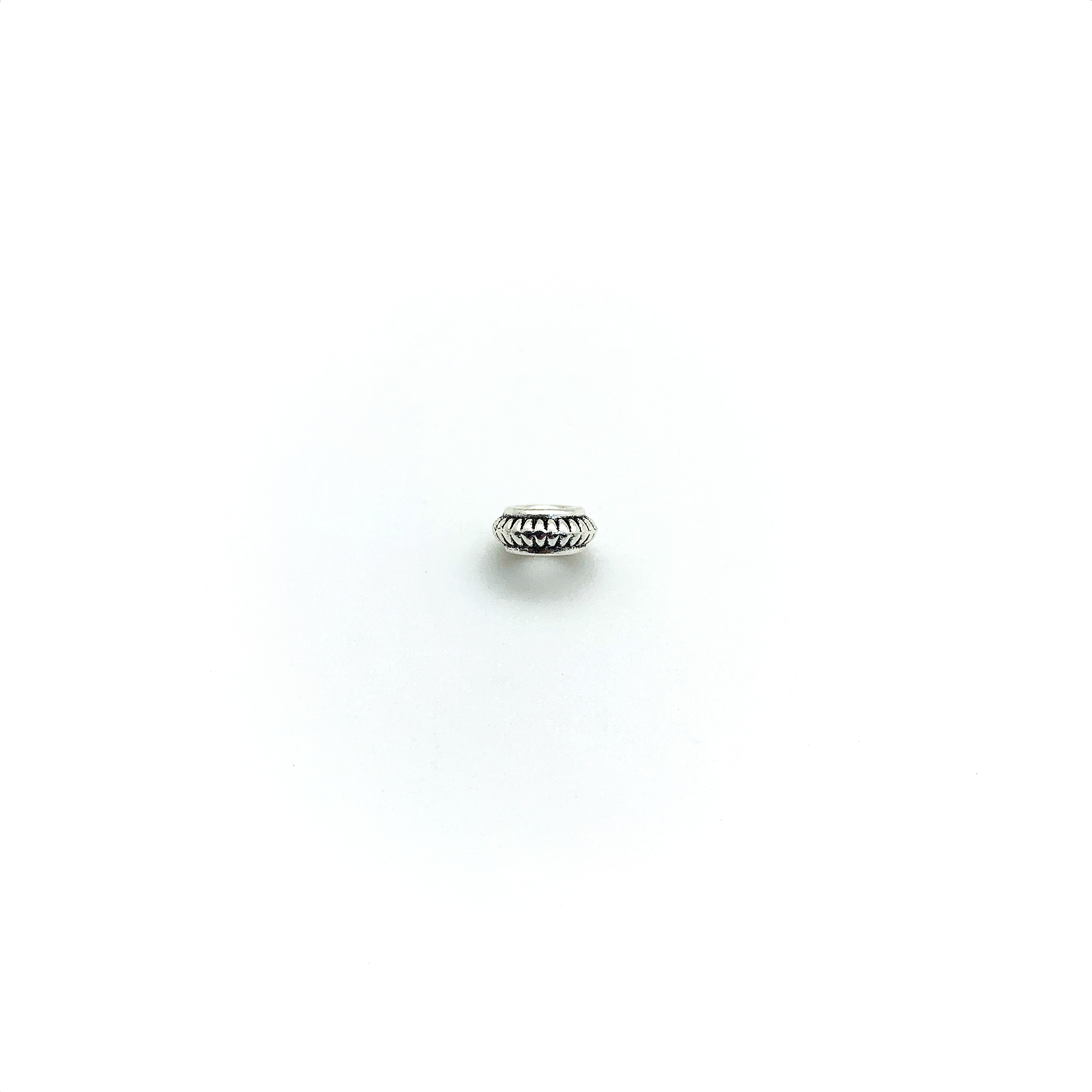 Small hole bead zinc alloy jewelry accessory spacer bead Y0327 Application Scenario