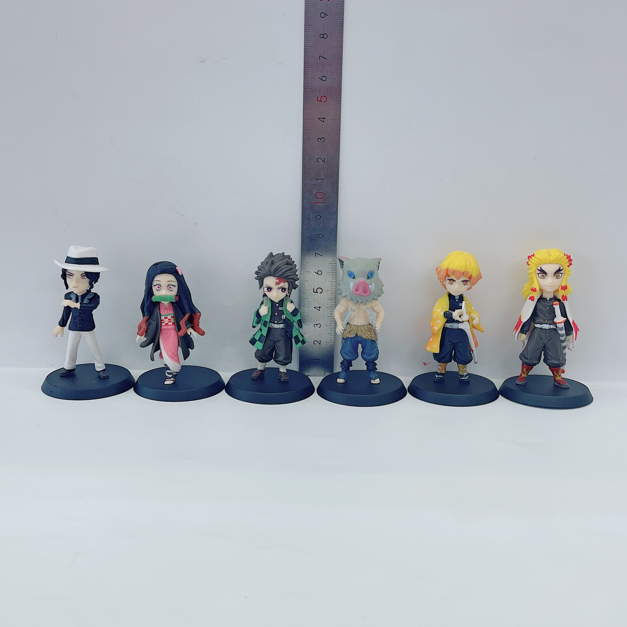 The 3rd generation Demon Slayer figurines, figurines, dolls, toys, blind boxes, keychains, pendants, car gacha gifts details Picture