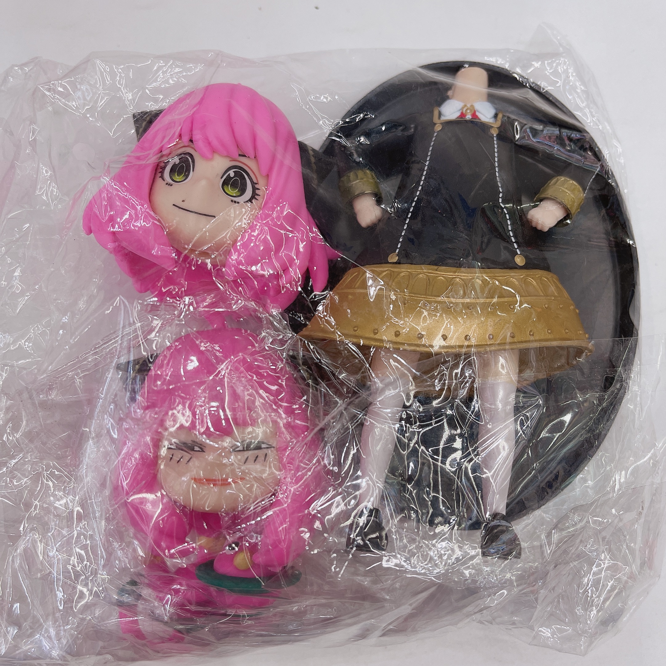 Spy x Family figurines, figurines, dolls, toys, blind boxes, keychains, pendants, car gacha gifts details Picture