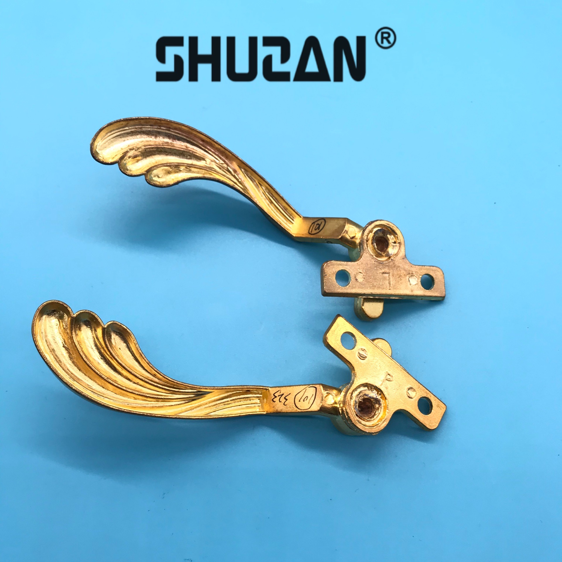 Shuzan ice crack European golden pattern handles, door handles, cabinet door handles, furniture hardware accessories, elegant and retro design Application Scenario