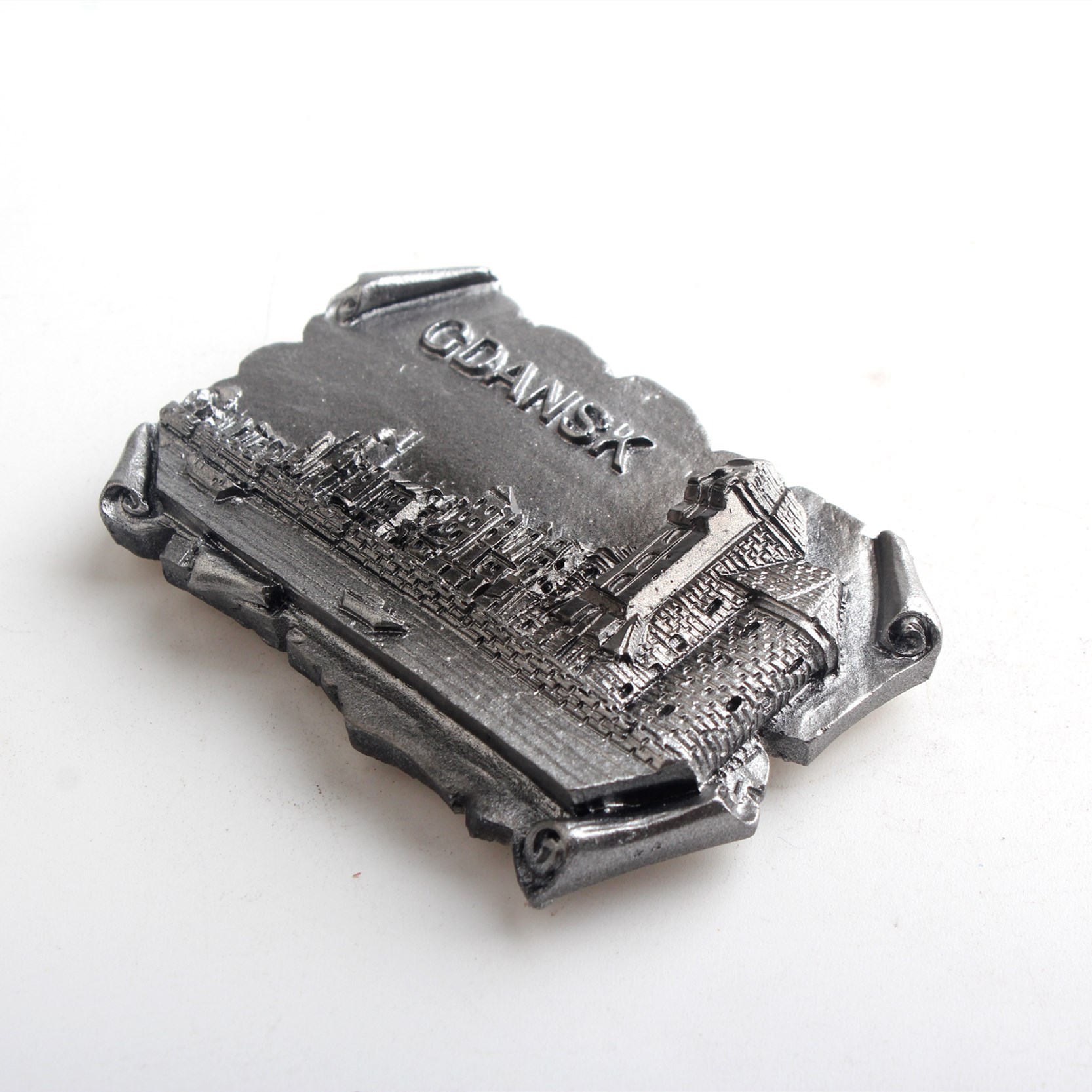 Factory wholesale of goods in stock for cross-border export to Poland. Gdansk silver metal style resin fridge magnets and tourist souvenirs Specification image