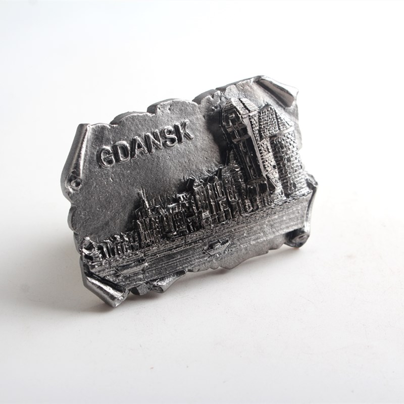 Factory wholesale of goods in stock for cross-border export to Poland. Gdansk silver metal style resin fridge magnets and tourist souvenirs details Picture