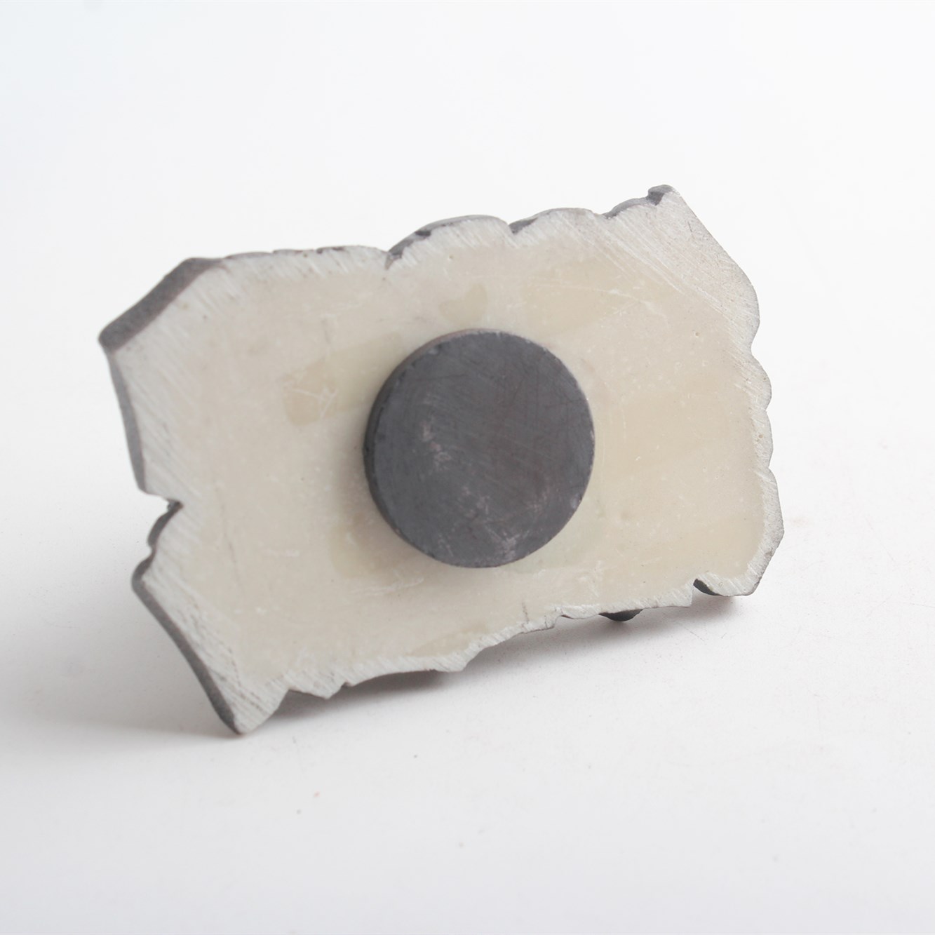 Factory wholesale of goods in stock for cross-border export to Poland. Gdansk silver metal style resin fridge magnets and tourist souvenirs Application Scenario