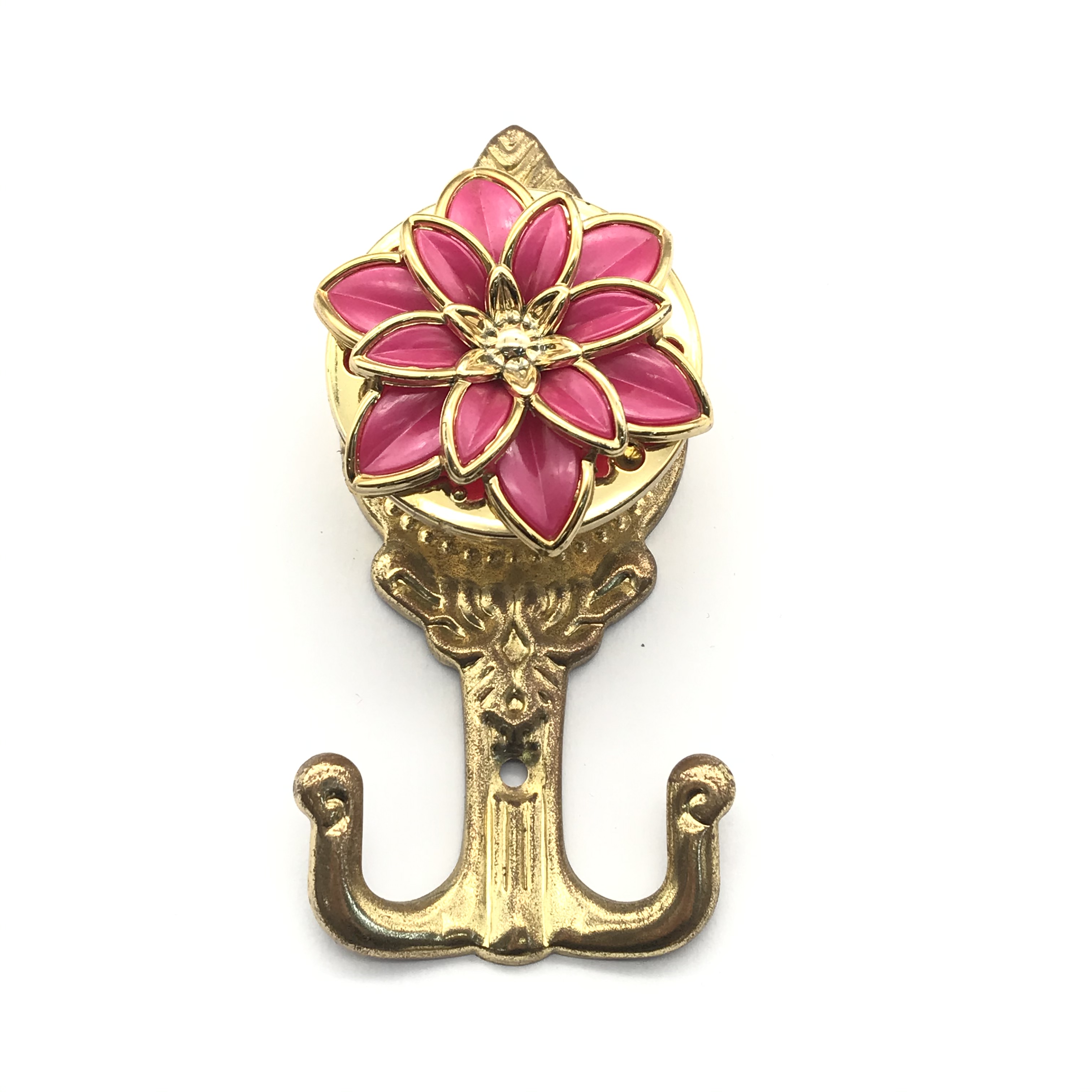 Shuzan brand new Chinese-style golden iron sheet traceless hooks, coat hooks, sticky hooks, home decoration hardware accessories, pattern design Application Scenario