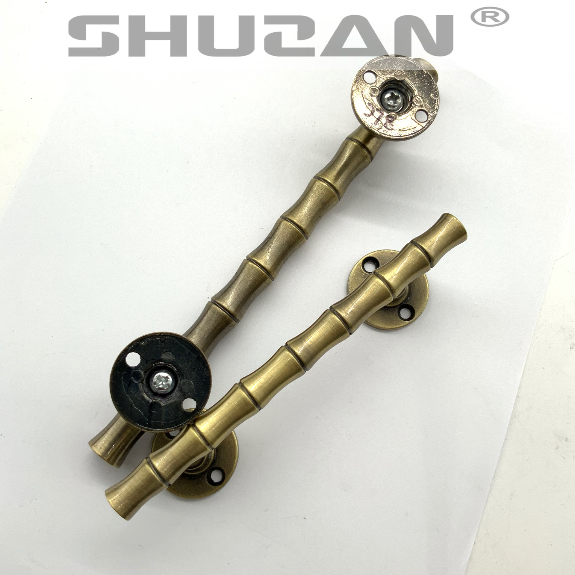 Shuzan zinc alloy bamboo-joint style door handles, door handles, door hardware accessories, European-style wardrobe and cabinet universal handles Application Scenario