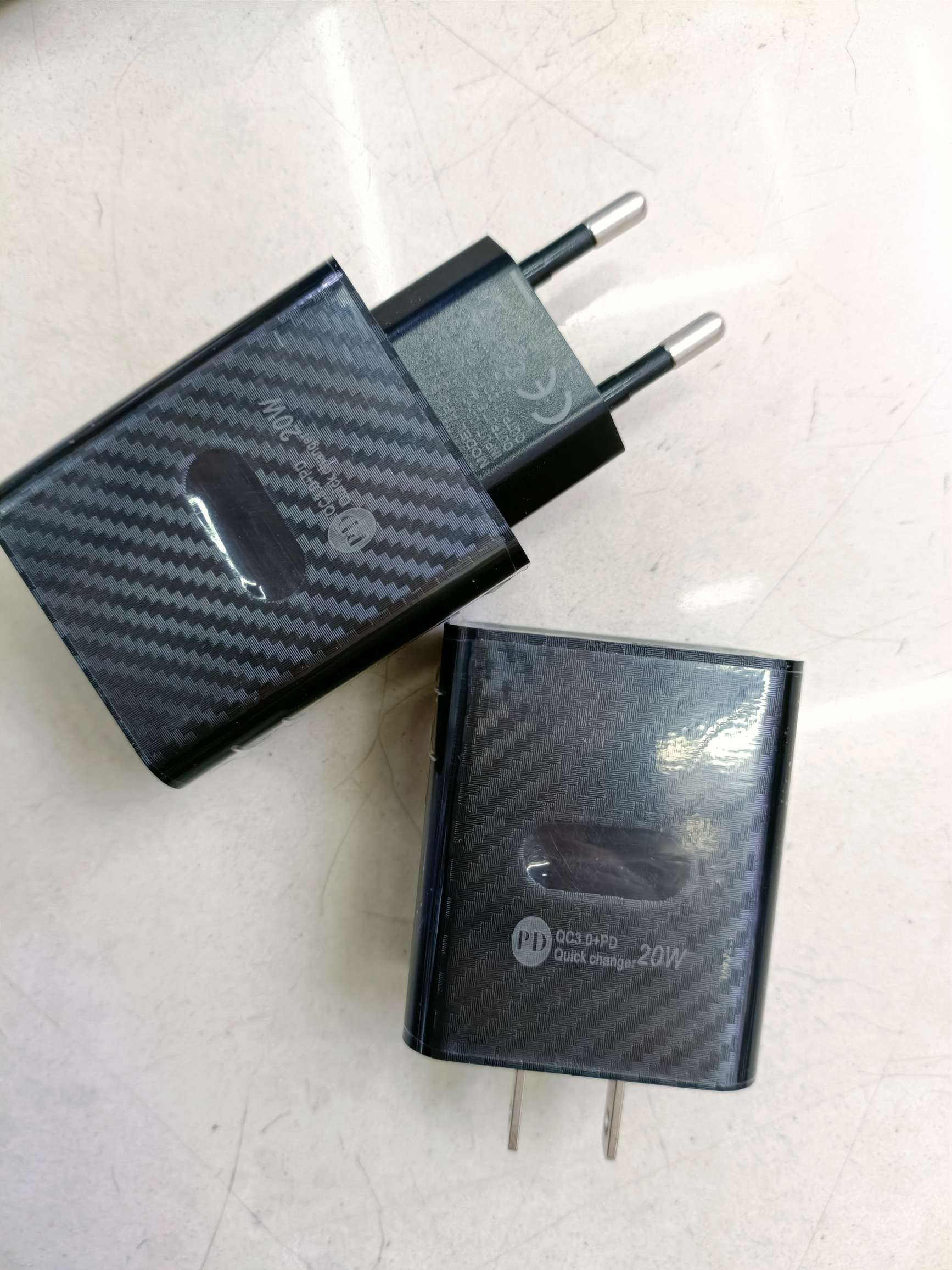 USB+PD cargador de teléfono con cabeza de carga euro/us detail image 3
