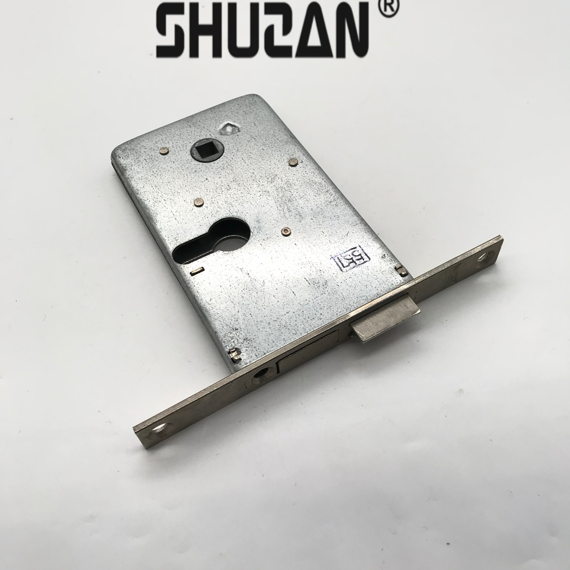 Shuzan door lock core, household anti-theft door lock core, lock accessories, door handle lock buckle fastening, hydraulic hinge customization service Application Scenario