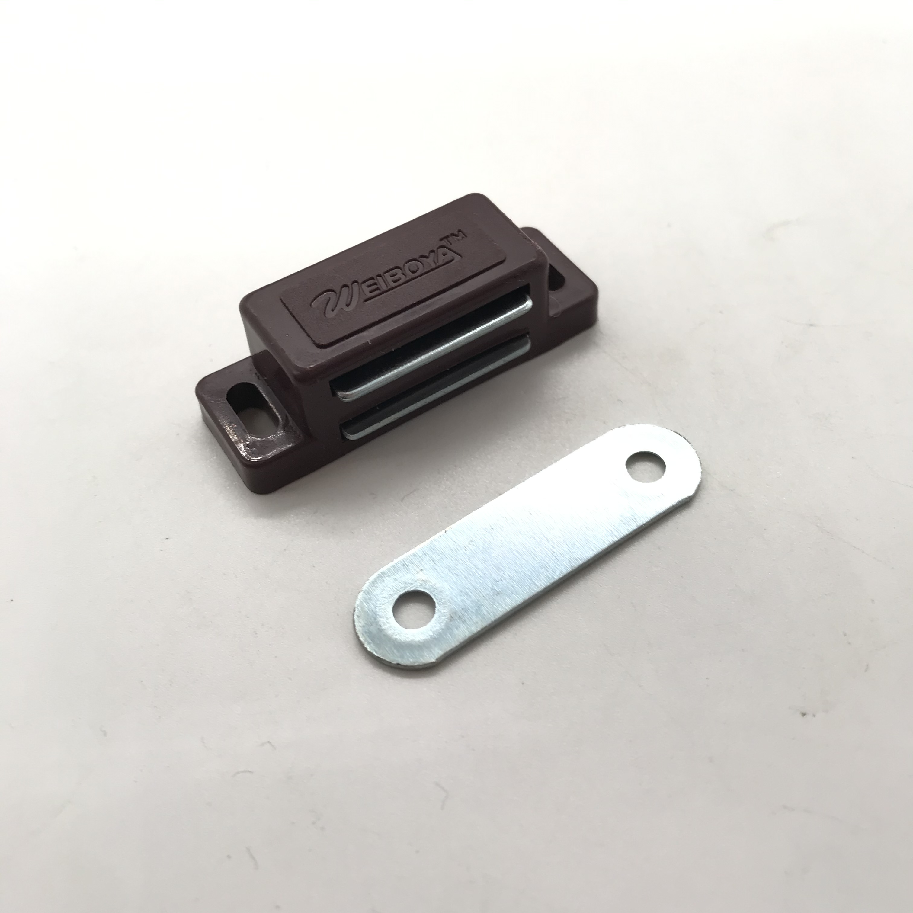 Shuzan high-quality hardware door clamps, anti-soil hanging doors, magnetic clamps, bedroom door handles, furniture accessories, door clamps, factory direct sales. Door clamps, door clamps details Picture