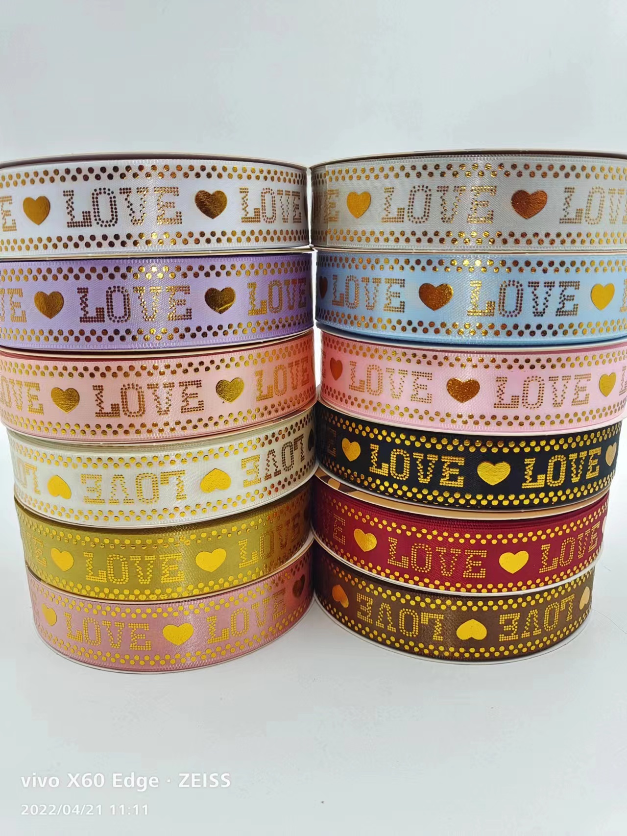 2cm thick LOVE gold-embossed printing tape