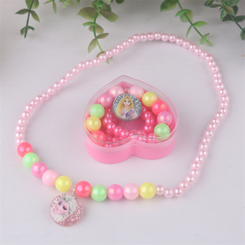 儿童项链可爱小饰品心形盒装分享小学生全班小礼物少女儿礼品奖励详情图3