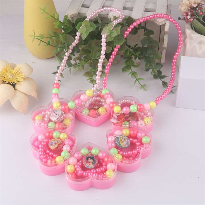儿童项链可爱小饰品心形盒装分享小学生全班小礼物少女儿礼品奖励详情图2
