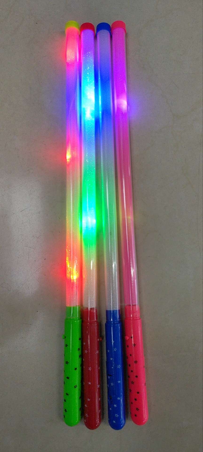 A slender hollow flash stick Specification image