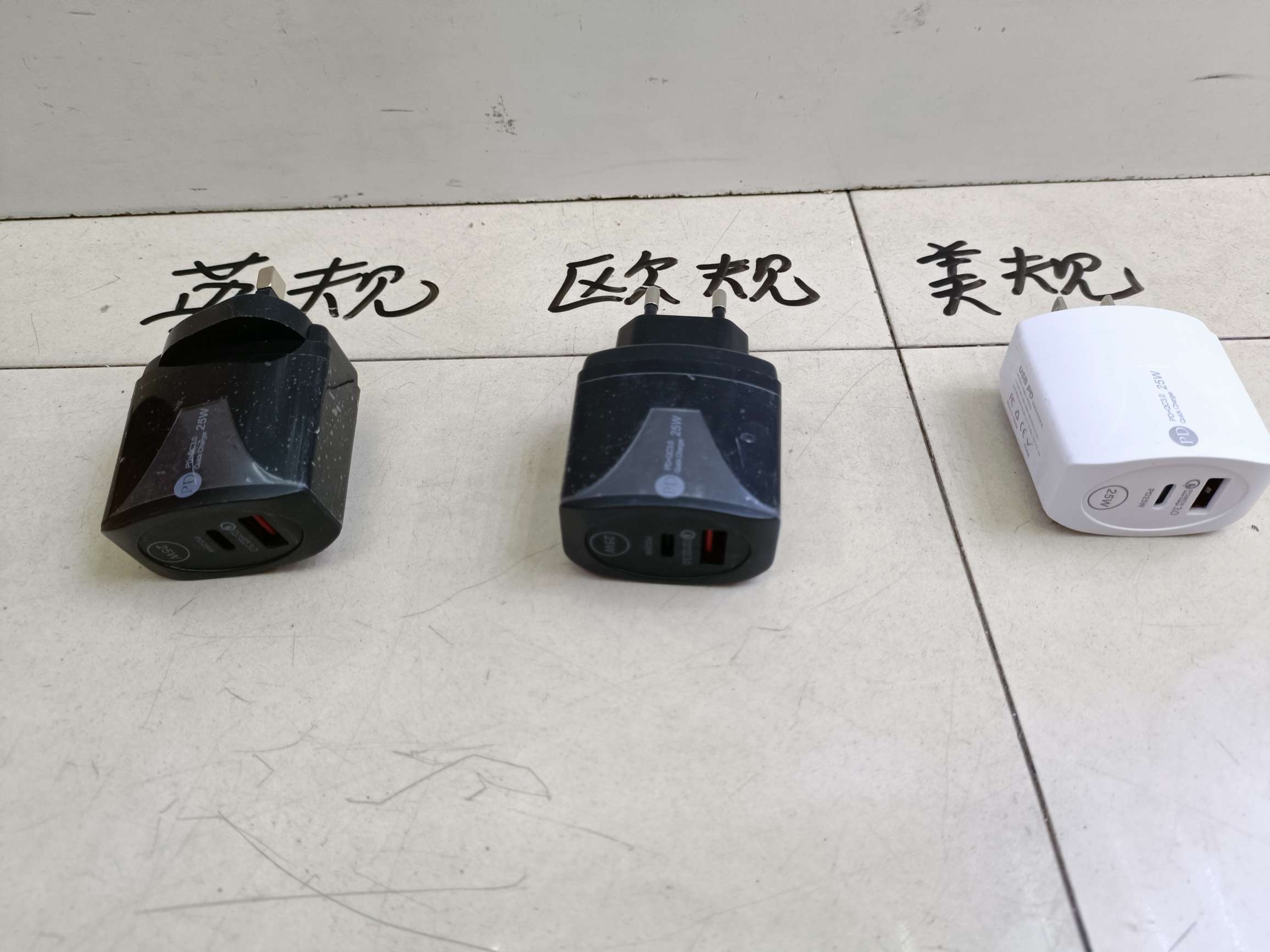 Round center A+C charging head USB+PD mobile phone charger, US standard/European standard/UK standard detail image 10