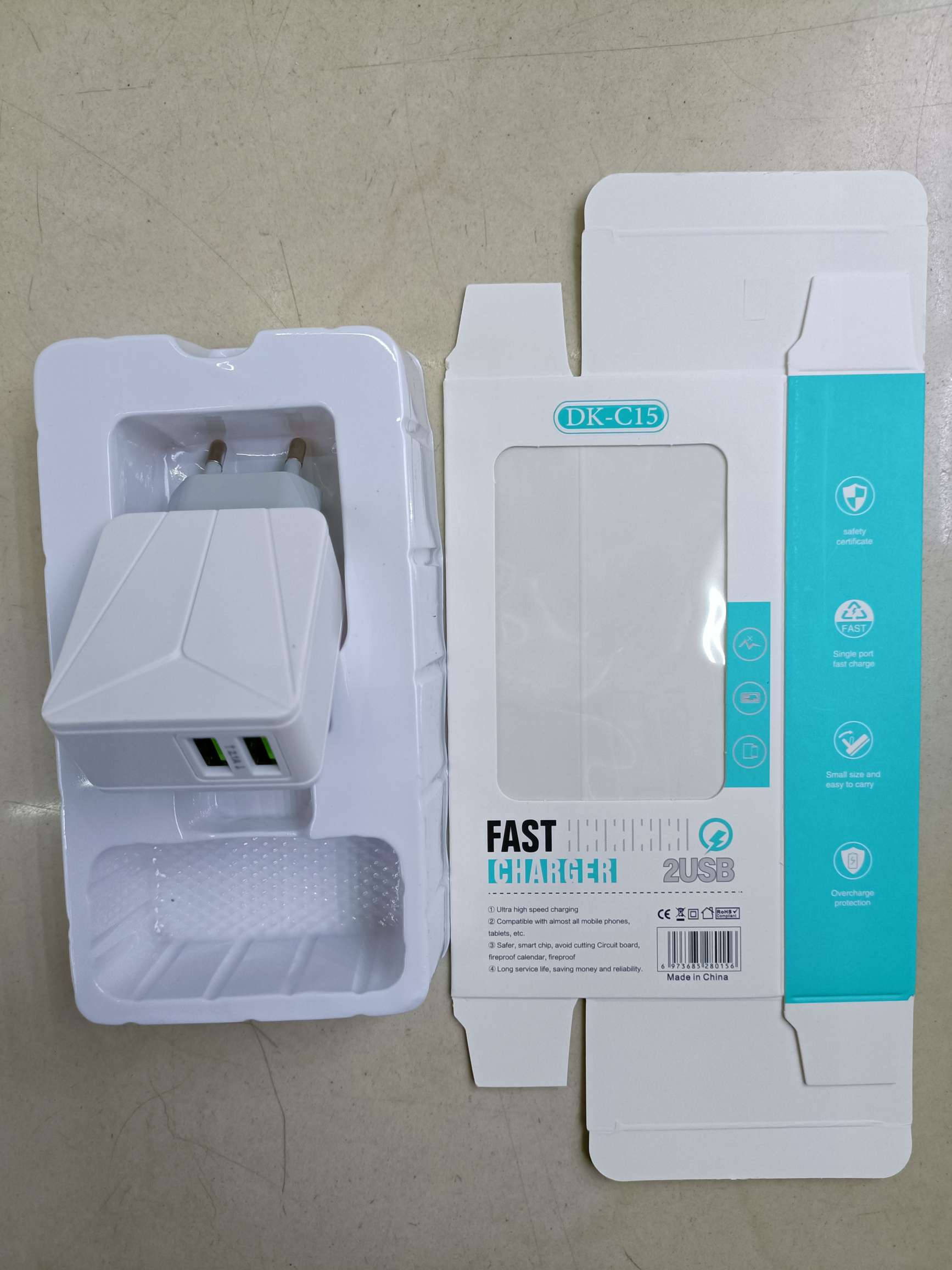 2USB triangular light-emitting charging head with light USB mobile phone charger charging head with mobile phone data cable details Picture