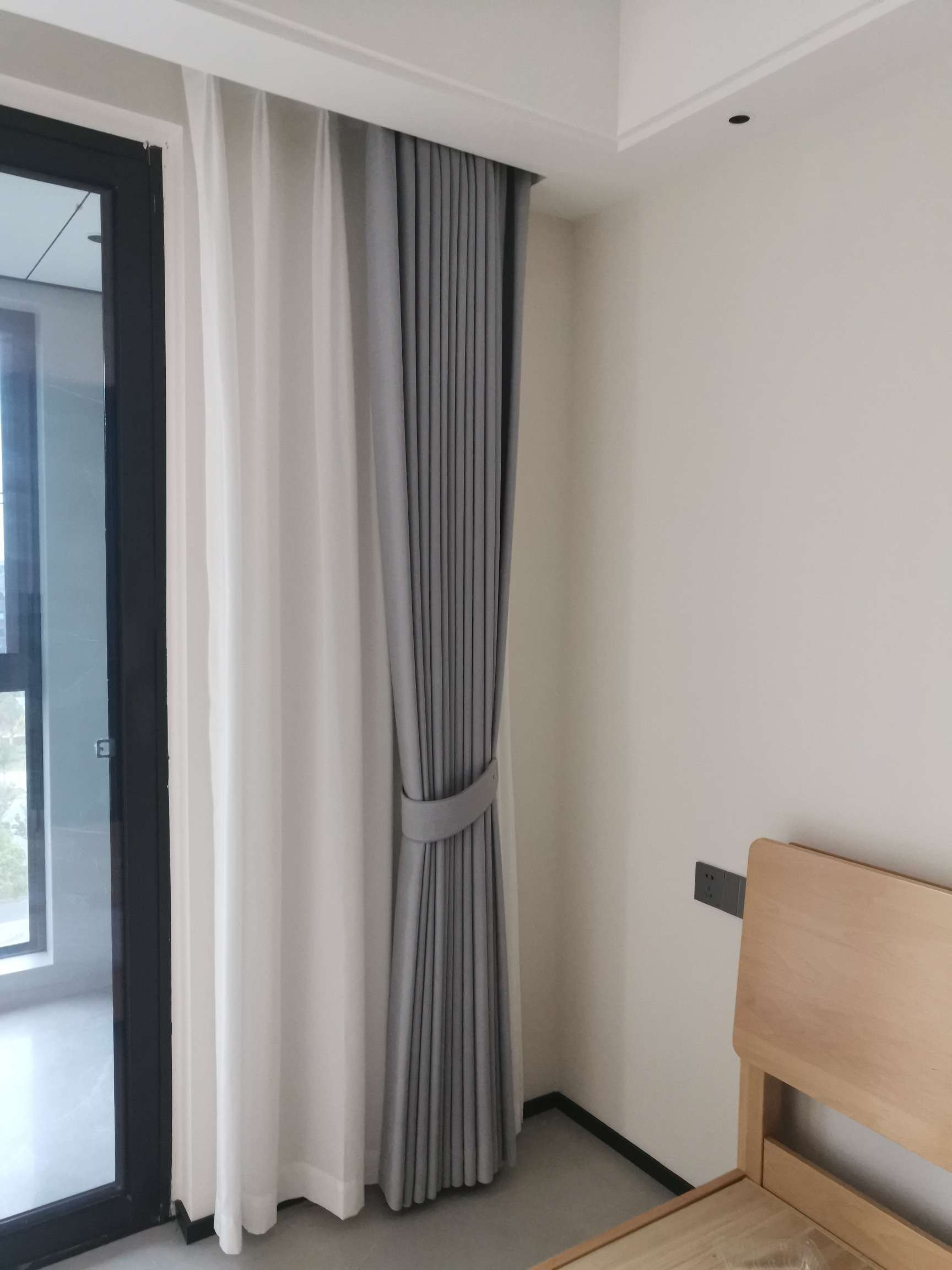 Bingo customizable curtains: Minimalist style solid color curtains bring simple joy