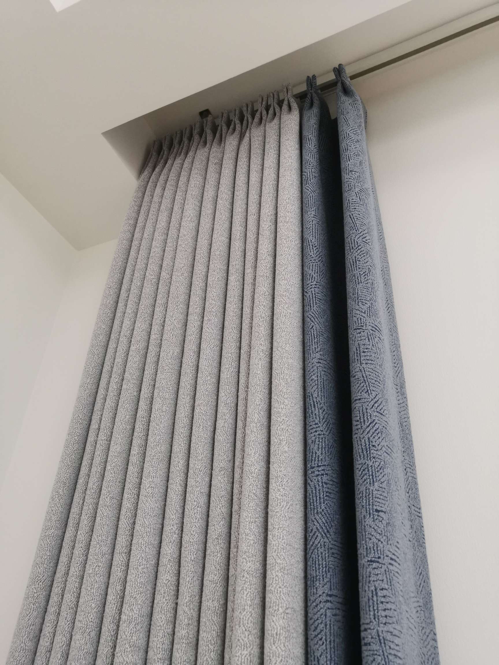 Bingo high-precision curtains can be customized. Cotton and linen curtains are available in various colors