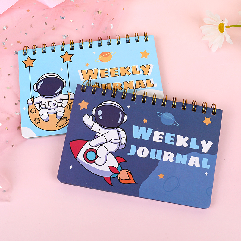 weibo Weibo Creative Cartoon Coil Notebook, student Astronaut Portable small notebook, Cute Children's small gift details Picture