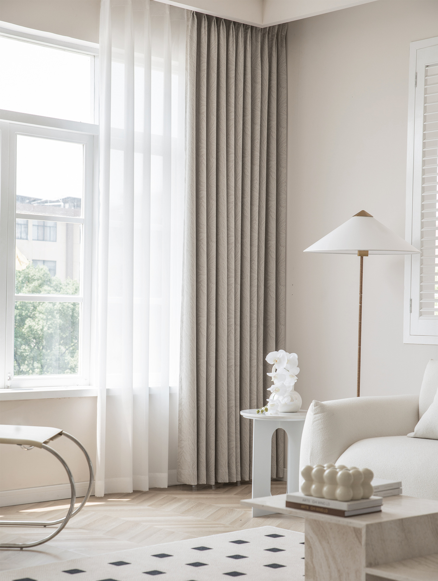 Bingo Soft Furnishing Natural Story Light Milk Tea color leaf jacquard blackout curtains Modern and simple bedroom curtains details Picture