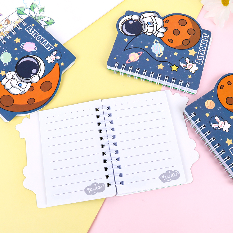 weibo Weibo Creative Cartoon Coil Notebook, Student Astronaut Portable Small Notebook, Cute and girlish notebook Item Picture