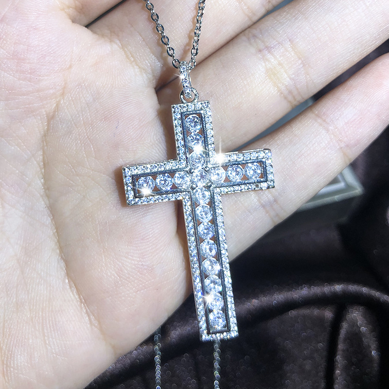 New European and American cross necklaces, zircon pendants for men and women, collarbone chain accessories, cross-border best-selling selection detail image 12