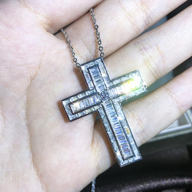 New European and American cross necklaces, zircon pendants for men and women, collarbone chain accessories, cross-border best-selling selection detail image 9