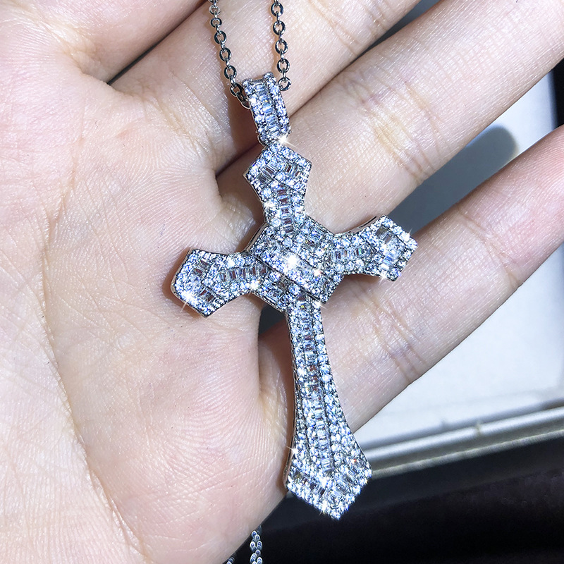 New European and American cross necklaces, zircon pendants for men and women, collarbone chain accessories, cross-border best-selling selection detail image 7