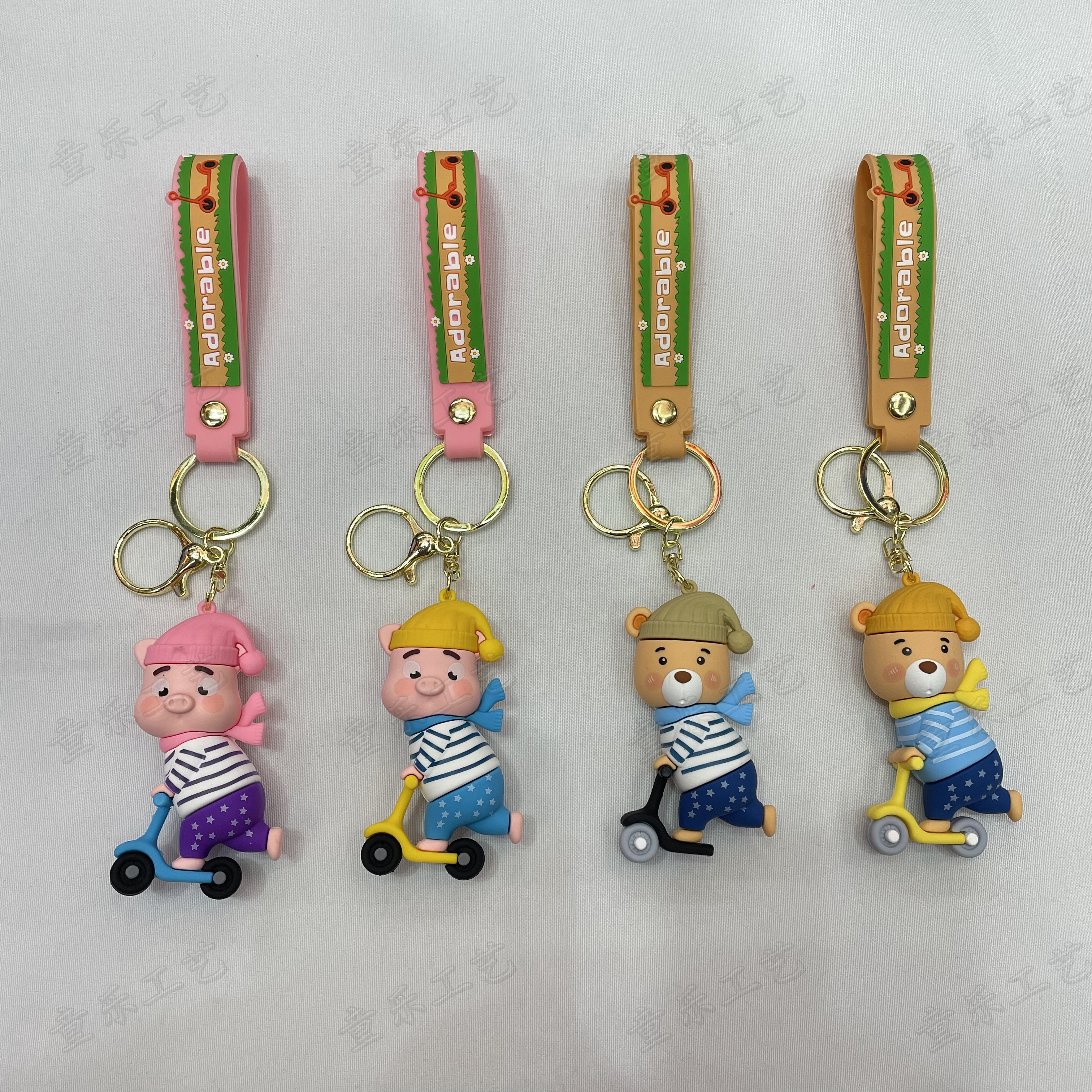 Creative scooter, little pig and little bear animal style soft rubber keychain, cartoon animal style skateboard 3D figurine pendant