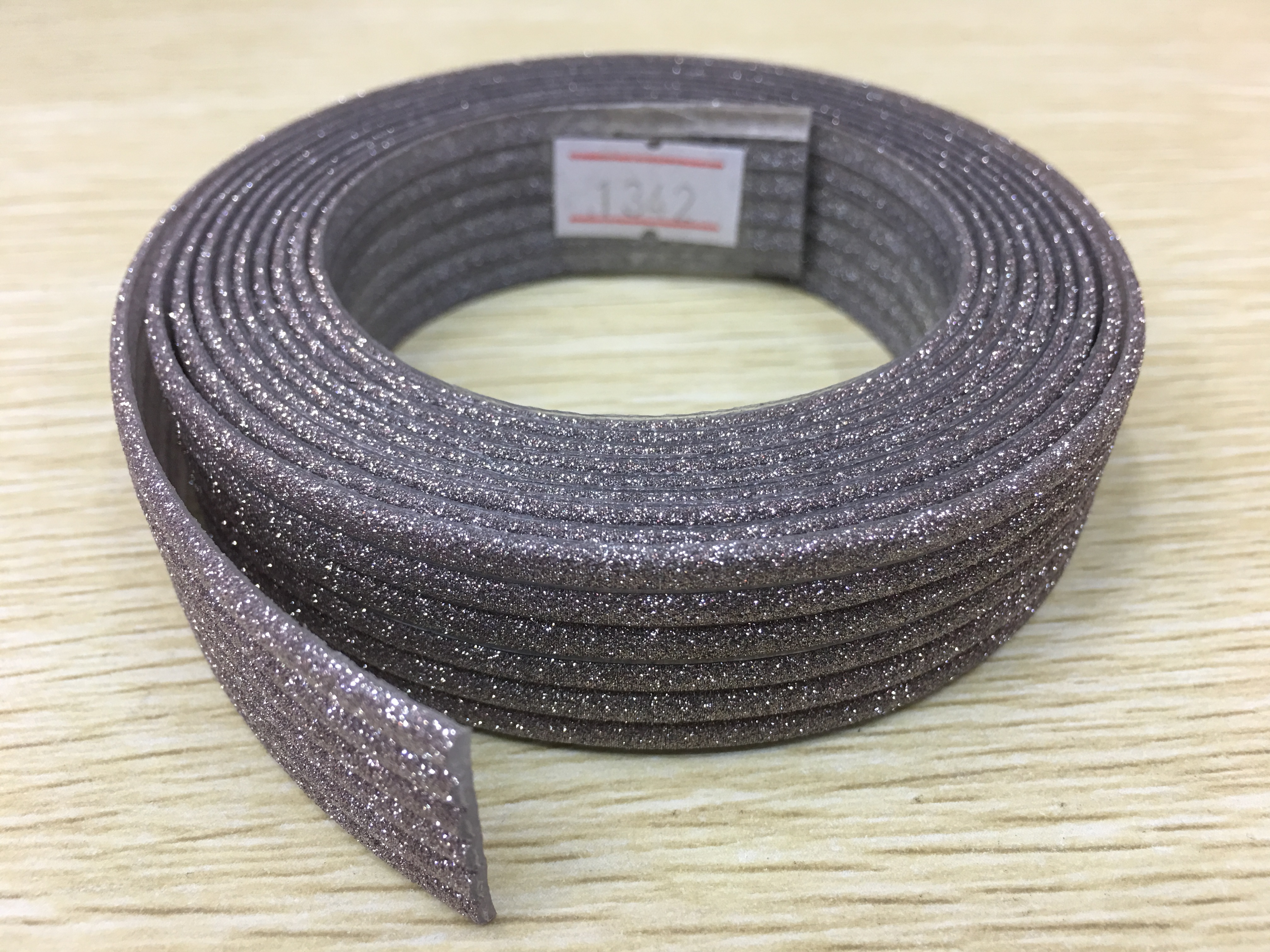 洞洞鞋配件/洞洞鞋金属配件/水滴贴钻/洞洞鞋配件金属/洞洞扣产品图