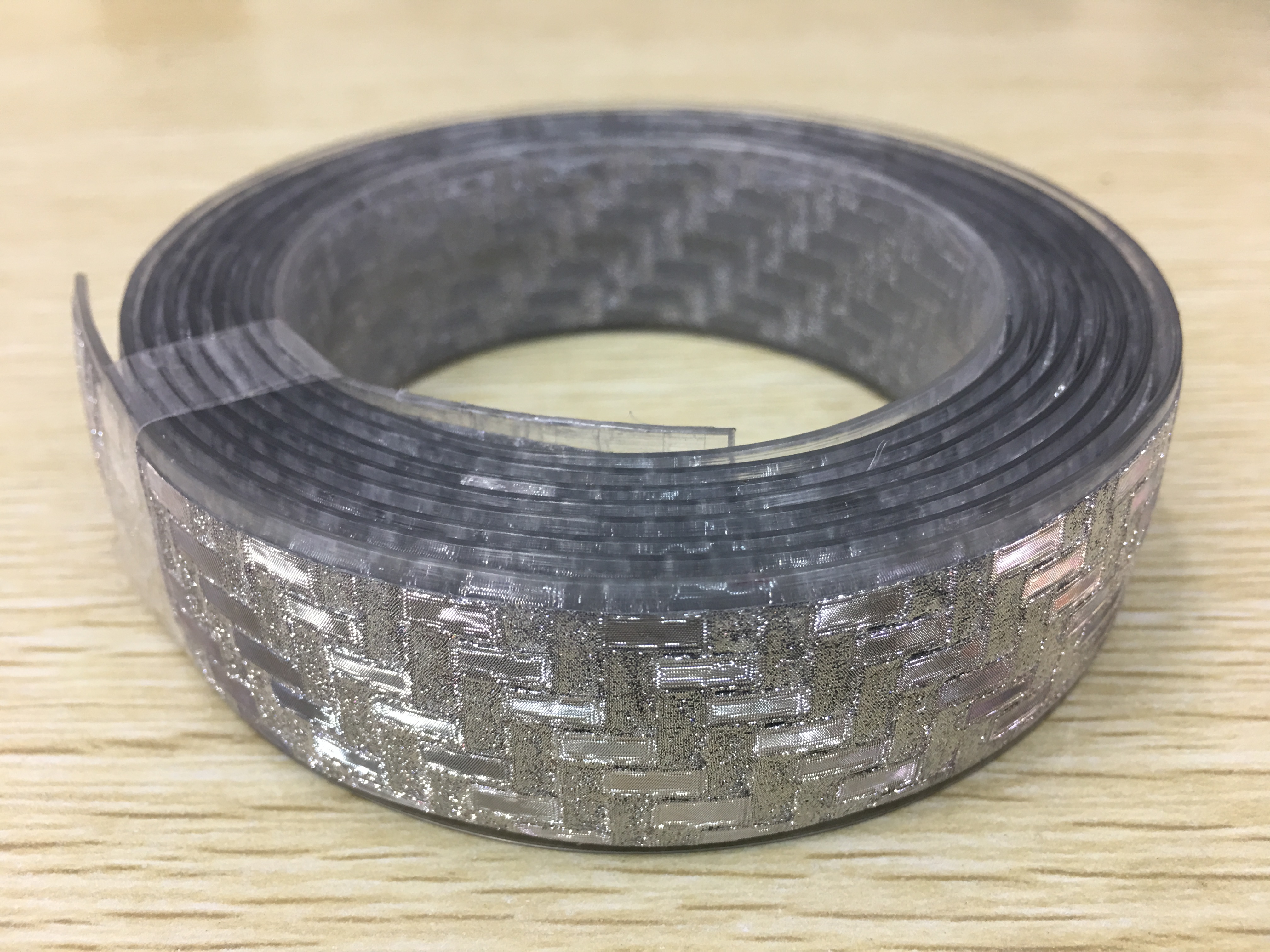 洞洞鞋配件/洞洞鞋金属配件/水滴贴钻/洞洞鞋配件金属/洞洞扣细节图