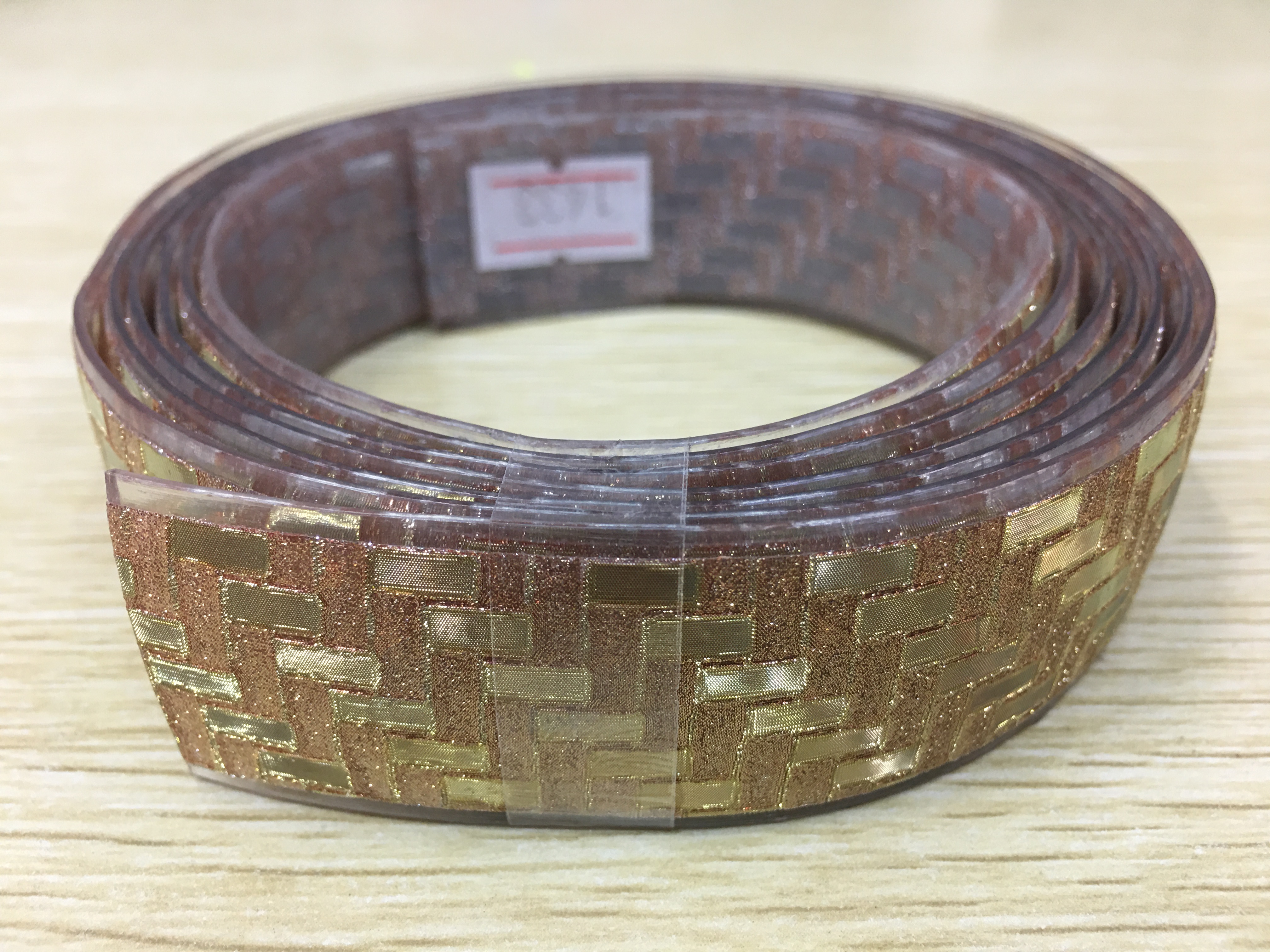 洞洞鞋配件/洞洞鞋金属配件/水滴贴钻/洞洞鞋配件金属/洞洞扣白底实物图