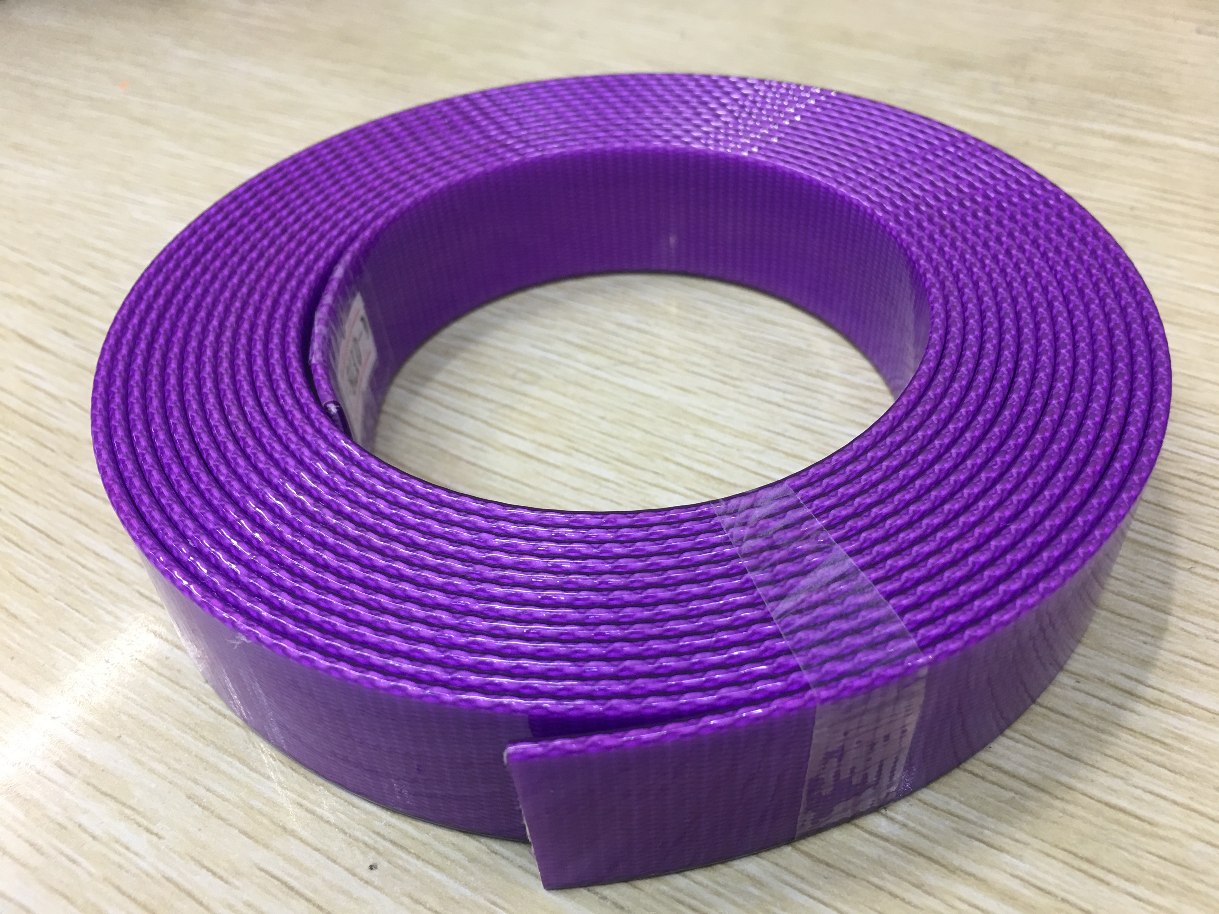 手机挂绳白底实物图