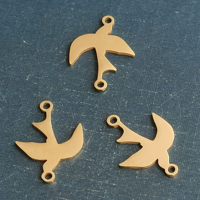 手链/吊坠/燕子产品图