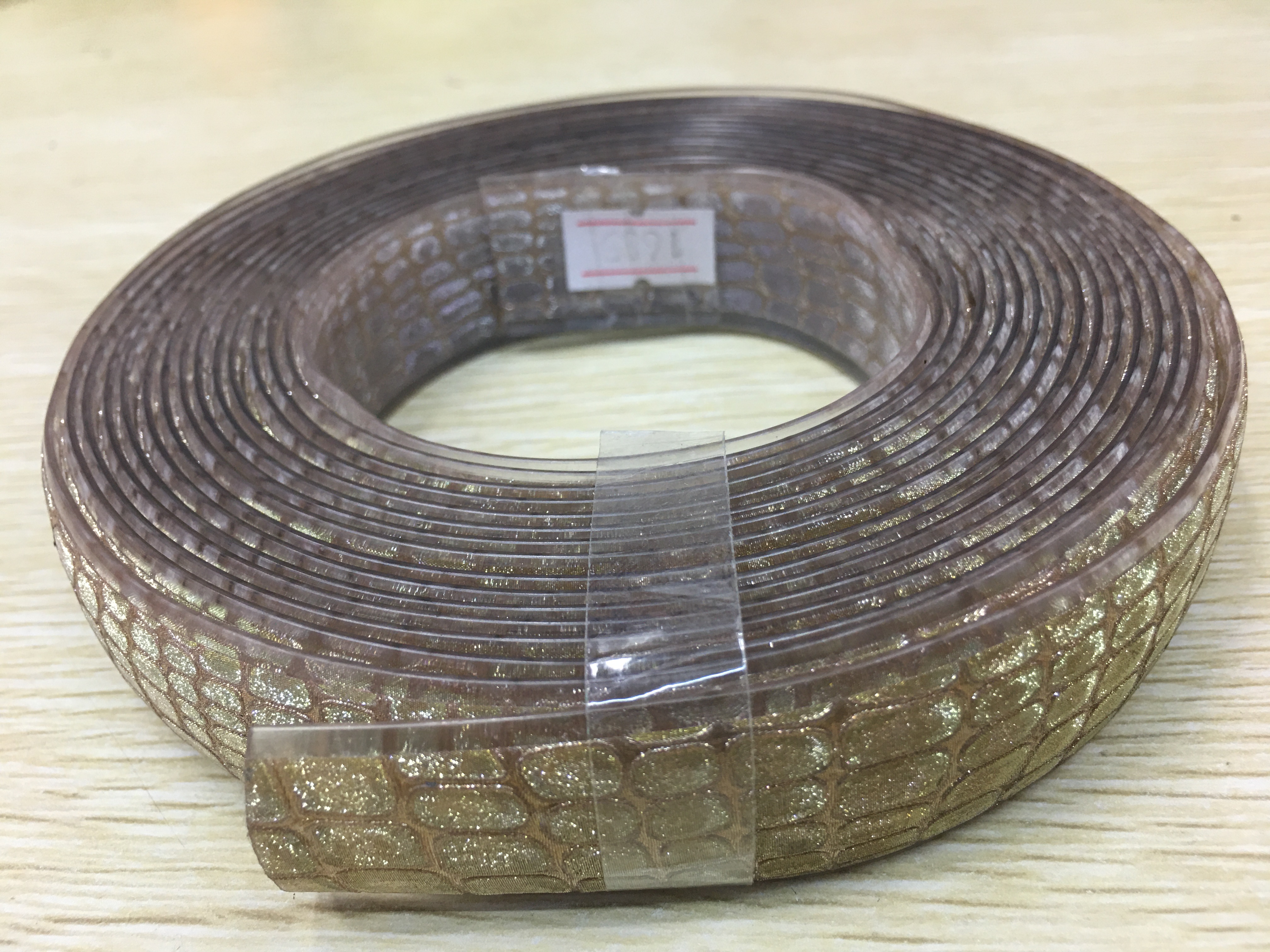 爆款女鞋用透明PVC外裱格利特 PVC外贴亮晶晶生产厂家#鞋面pvc外贴条