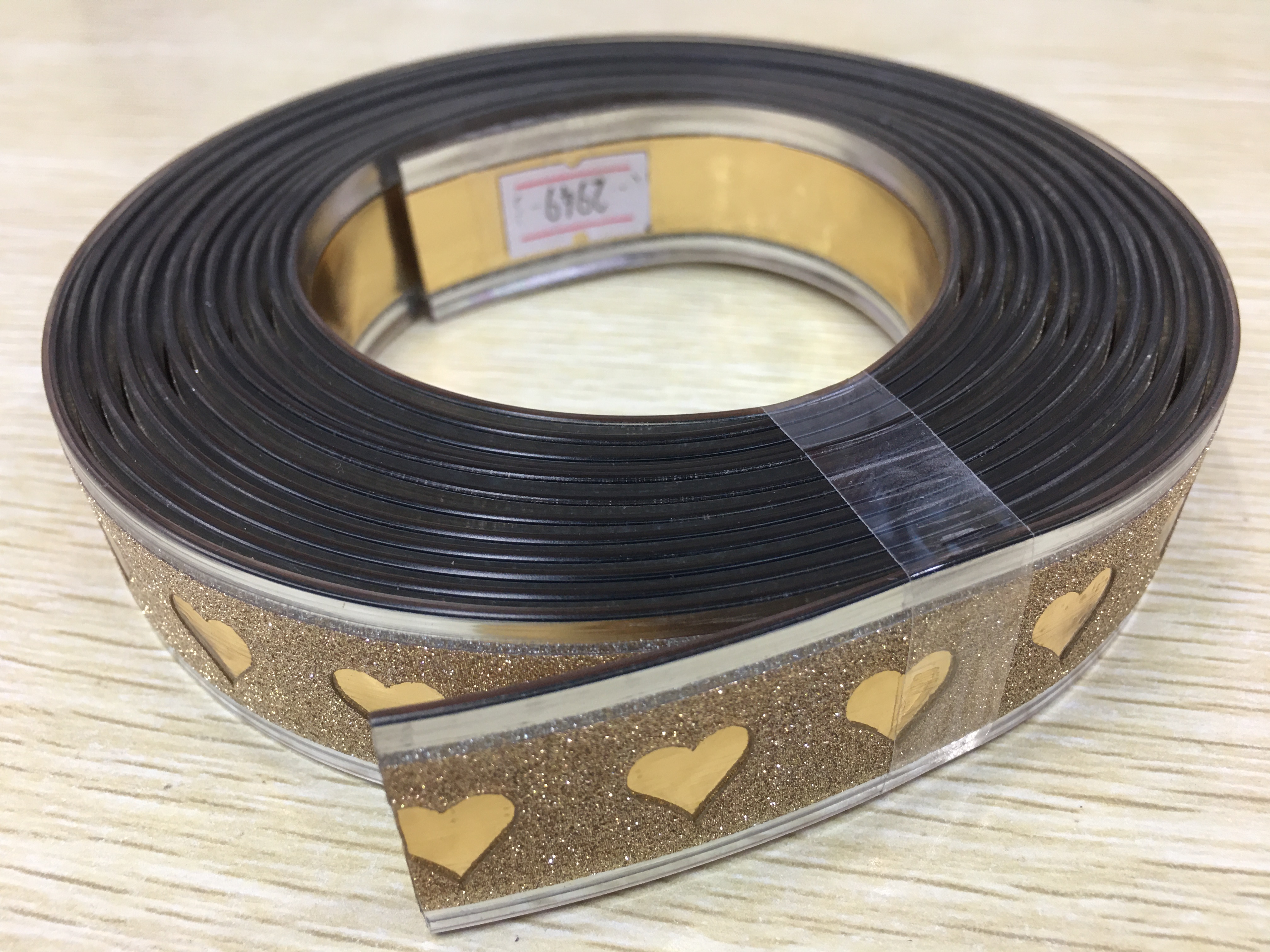 台达塑胶供应塑胶镂空桃心塑胶条,辅料件,鞋面辅料件#皮带辅料供应