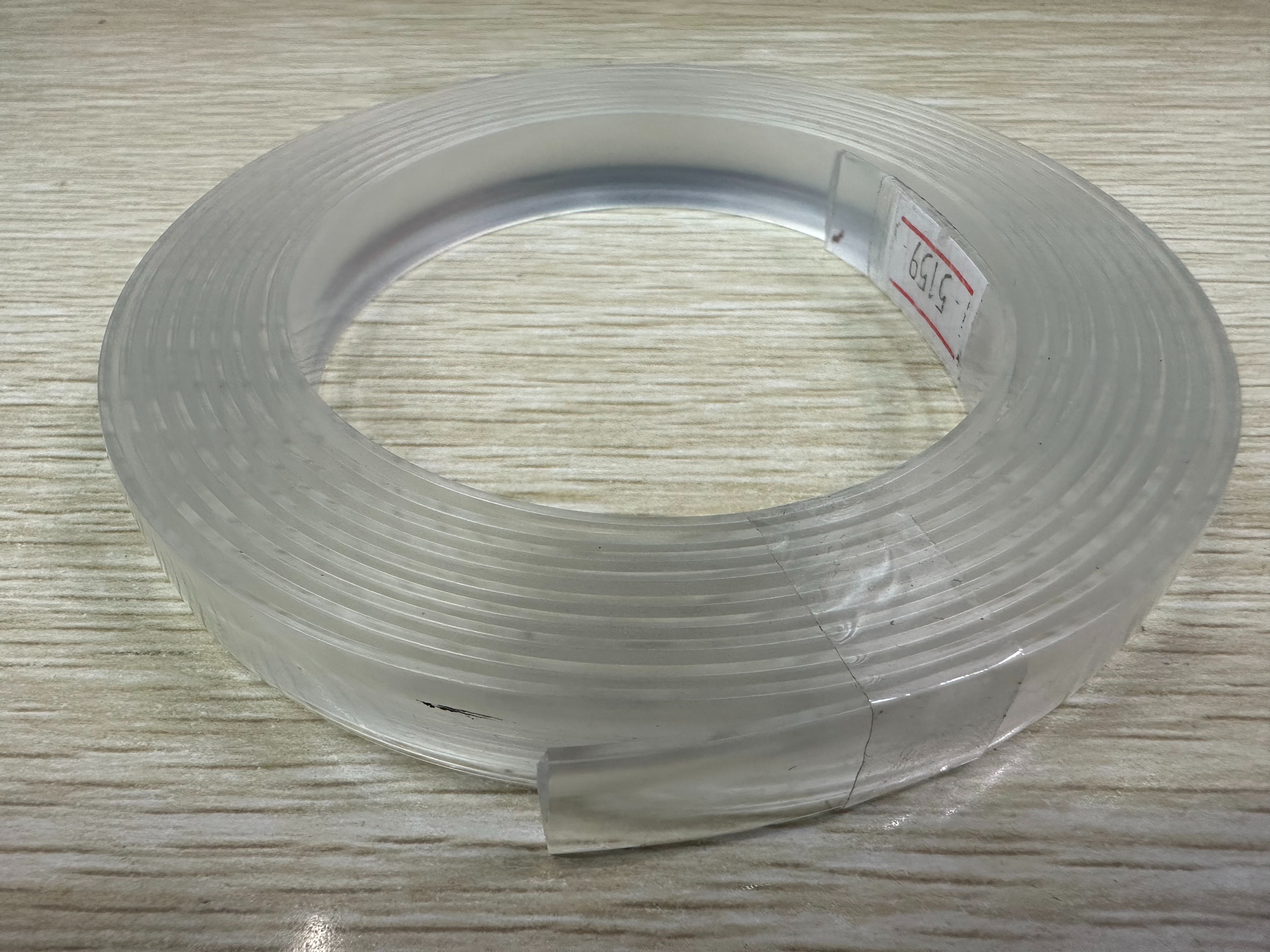 钥匙扣/亚克力挂件/扁平钥匙圈/钩织/小马挂件细节图