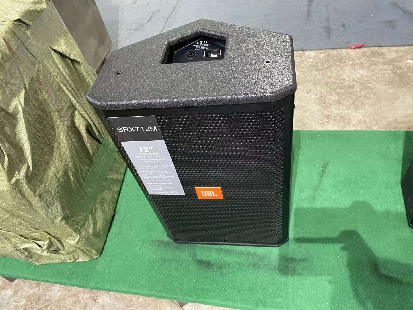 SRX715JBL 专业舞台音响设备大型聚会演出音响设备详情9