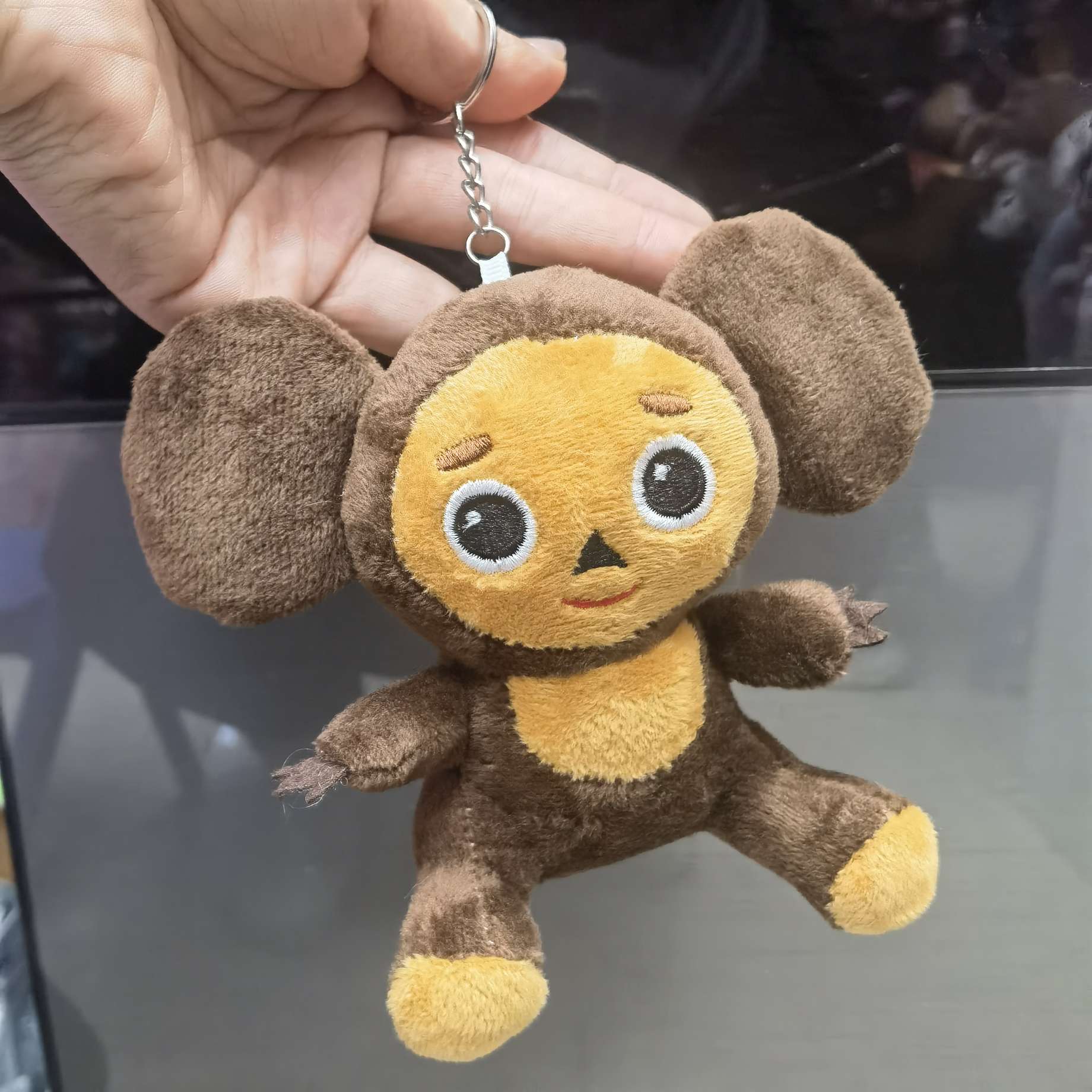 毛绒玩具爆款棕色小猴子挂件刺绣坐姿挂件钥匙扣包挂件可爱卡通爆款                             