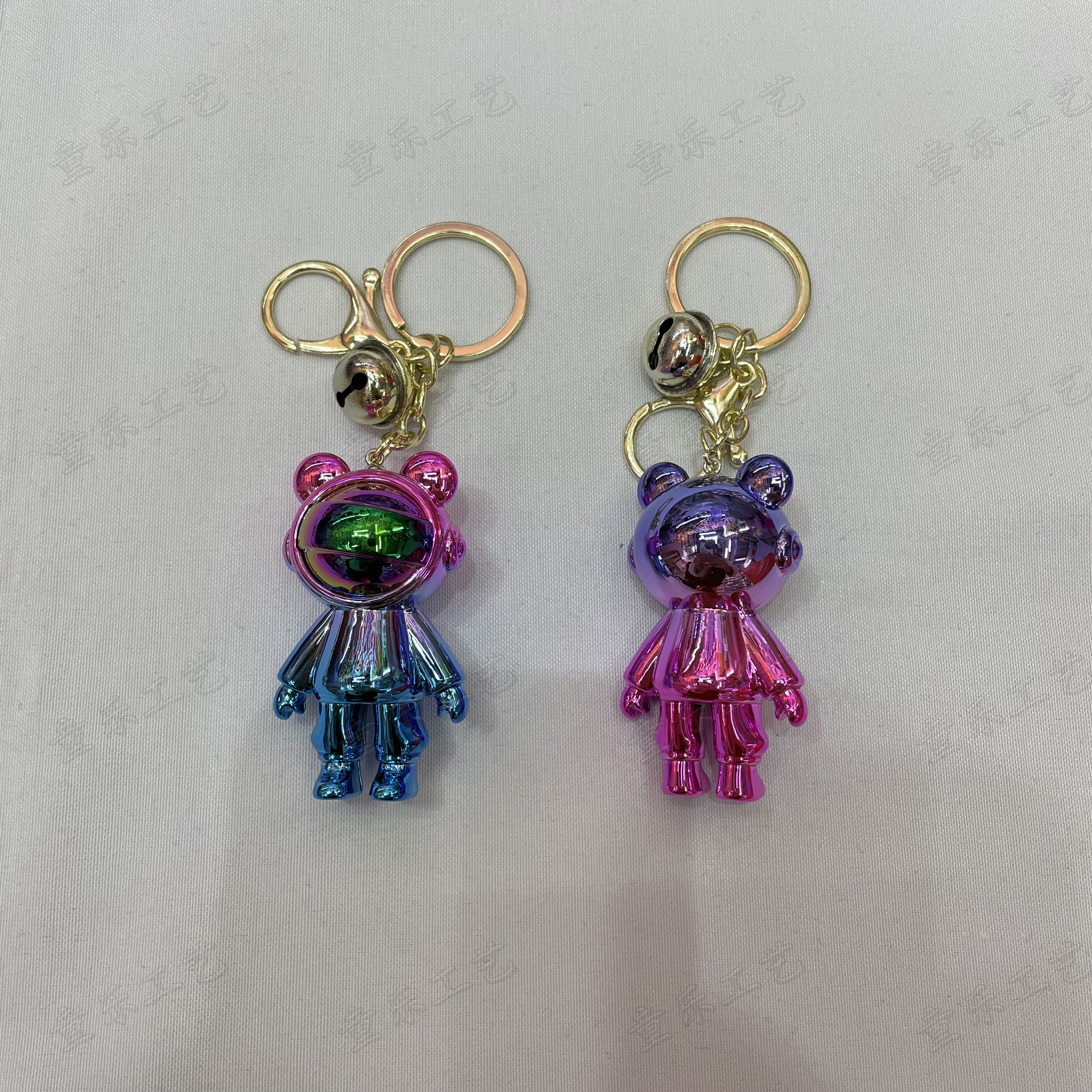 Creative internet-famous astronaut electroplated keychain cartoon astronaut key accessory three-dimensional figurine pendant Specification image