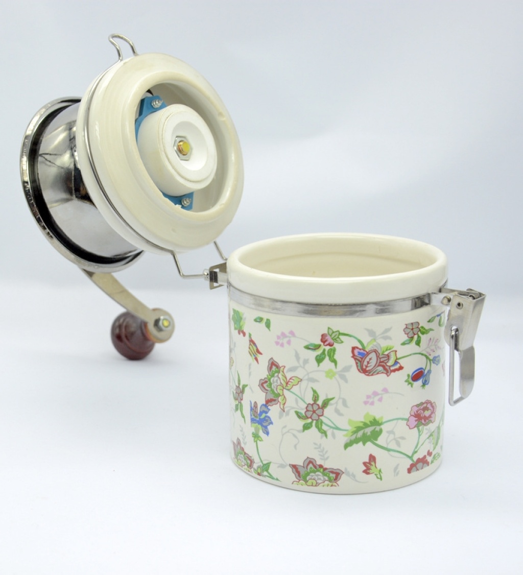 Home hand-cranked coffee magic bean grinder details Picture