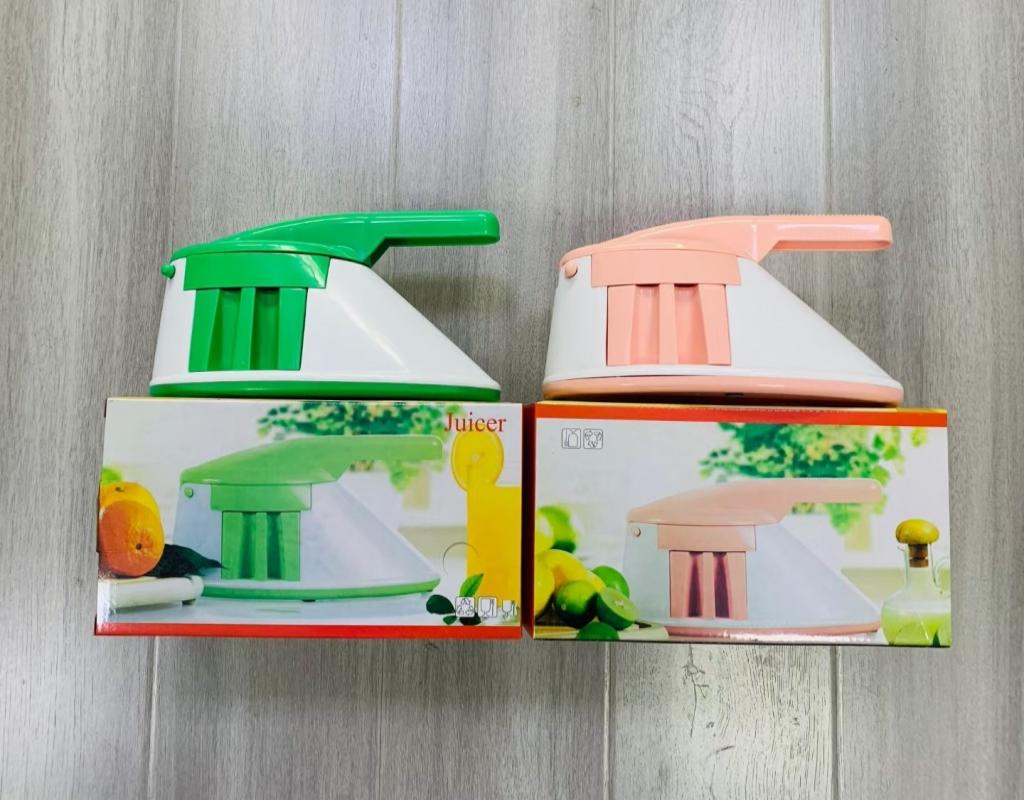New hand-pressed juicer from the Middle East