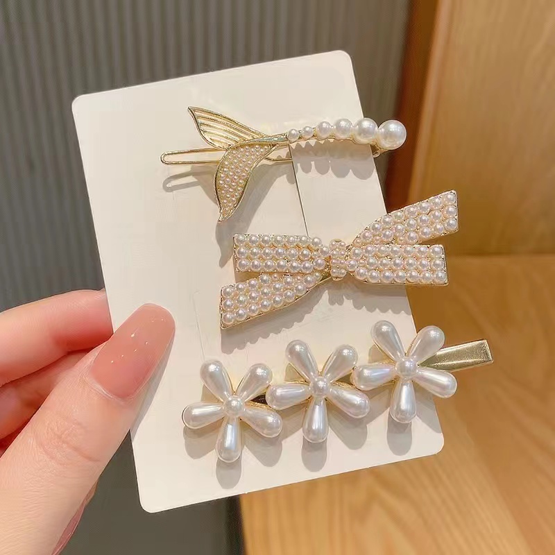 Korean ins pearl hair clips, a popular hollowed-out versatile metal edge clip, bangs clip headwear, and a simple one-line clip Item Picture