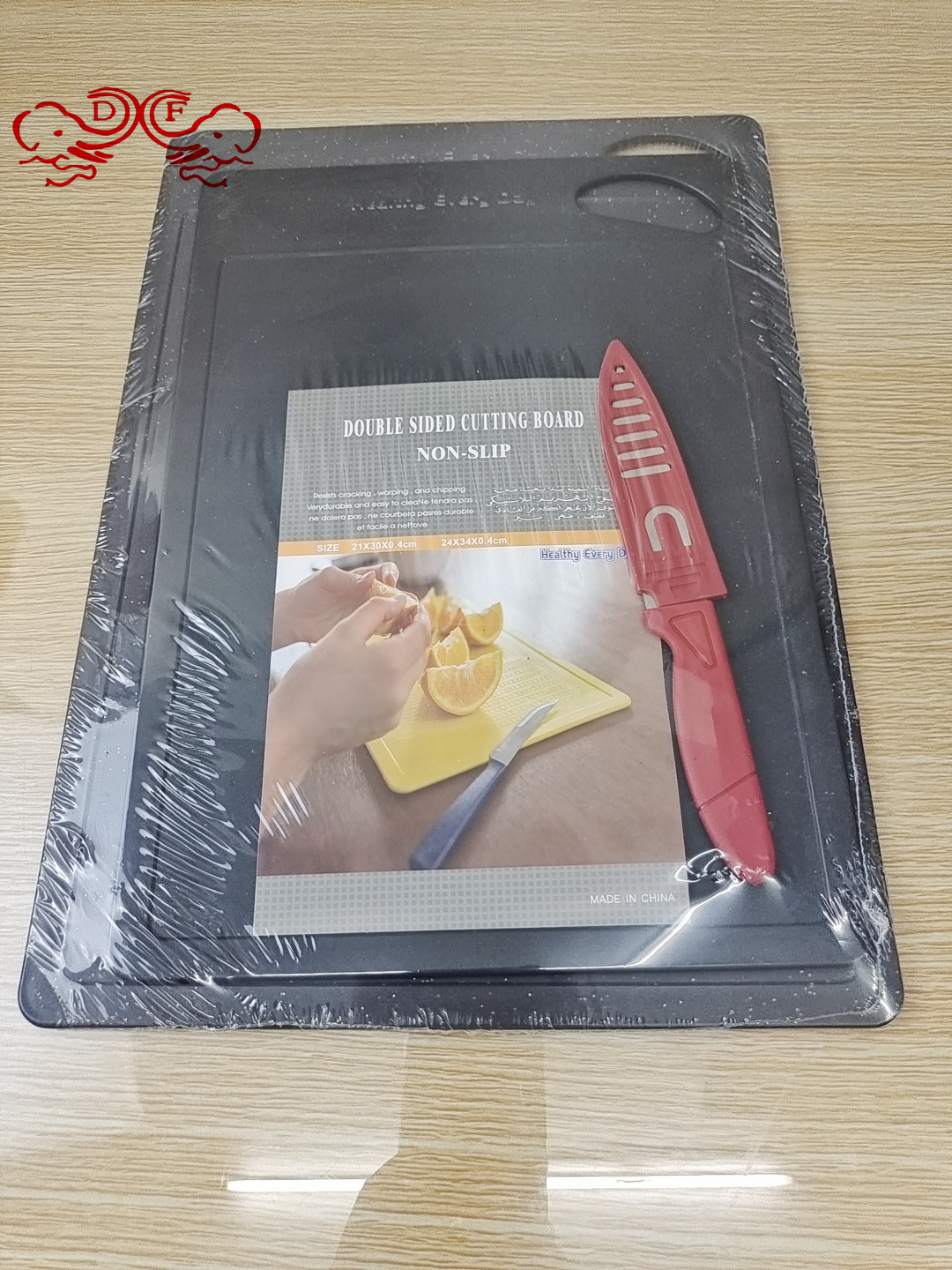 DF68709 Anti-slip cutting board, kitchen cutting board, plastic kitchen two-in-one cutting board, plastic stainless steel ceramic Fruit knife, wheat straw vegetable DF Trading House Item Picture