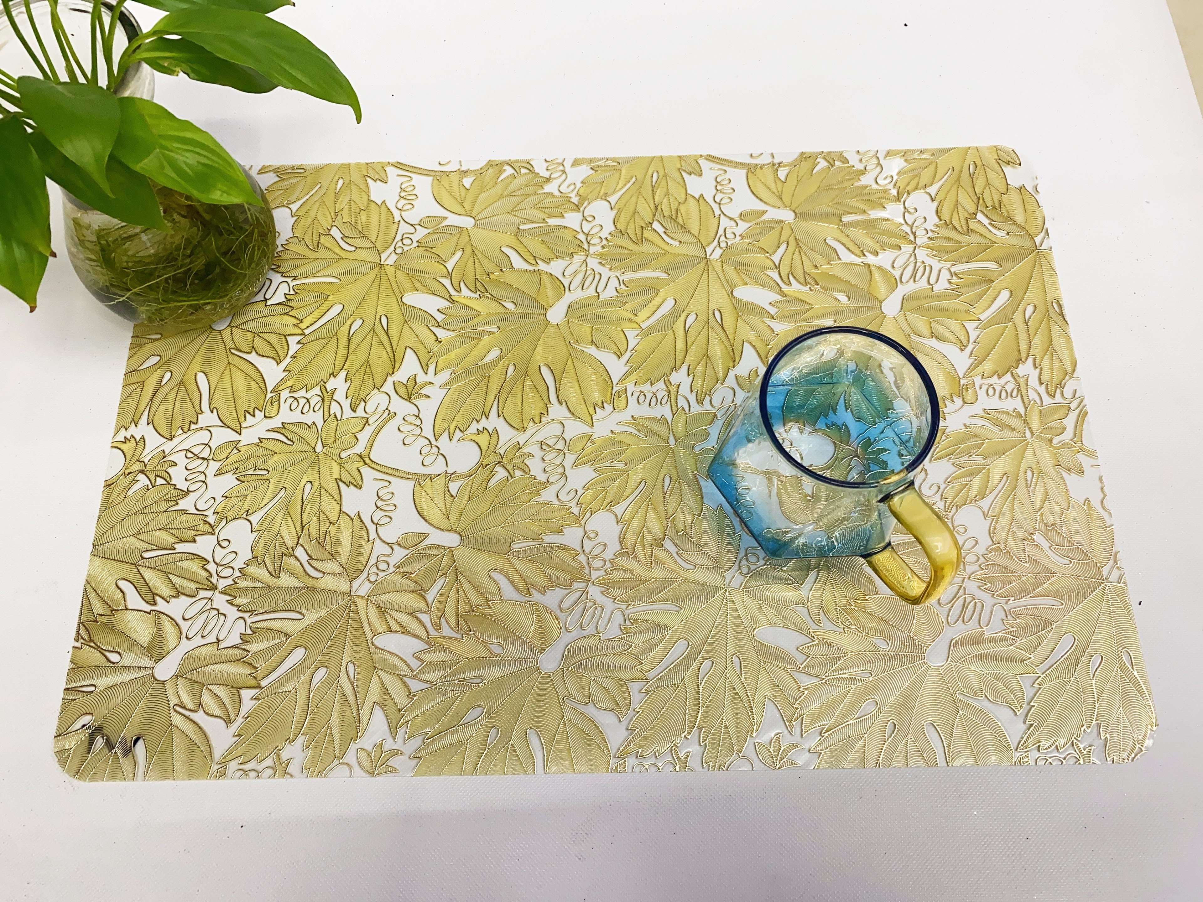 餐垫PVC防/隔热垫/西餐垫白底实物图