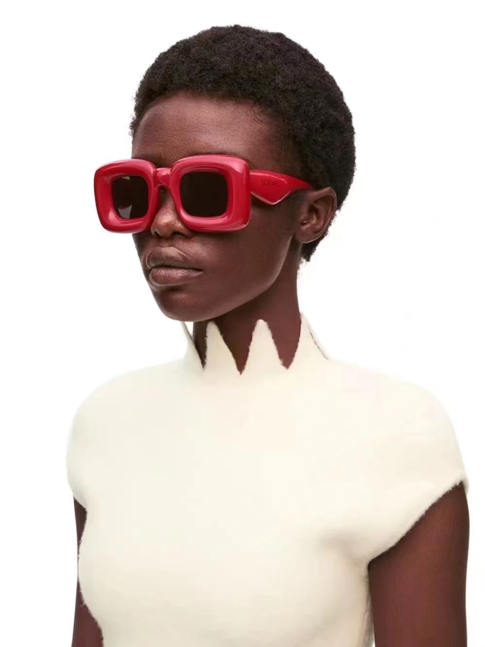 The latest bestseller, an Instagram influencer, retro and quirky, travel street style sunglasses Specification image