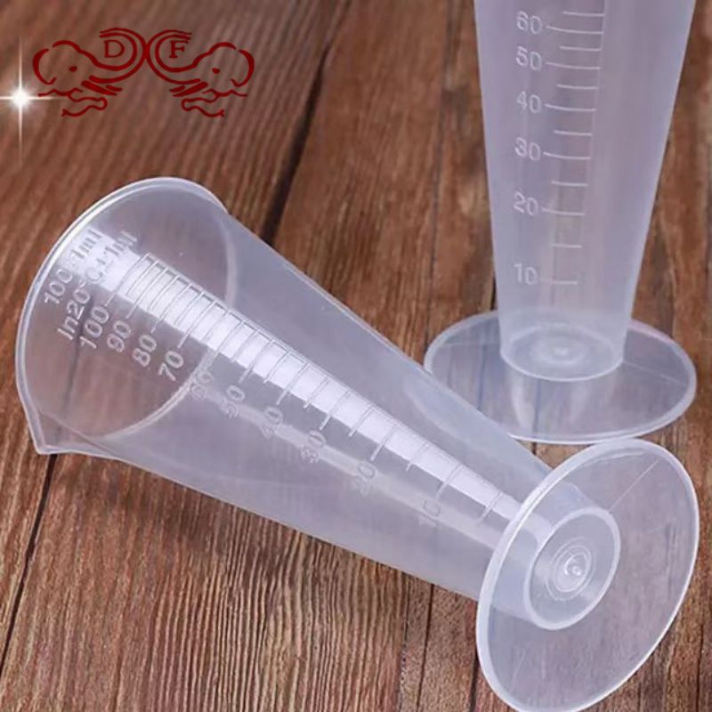 DF99392 double-headed cup, ounce cup, graduated milk tea bar, plastic small measuring cup, cocktail tool, beaker, capacity container, graduated high-temperature resistant cup, DF Trading house Application Scenario