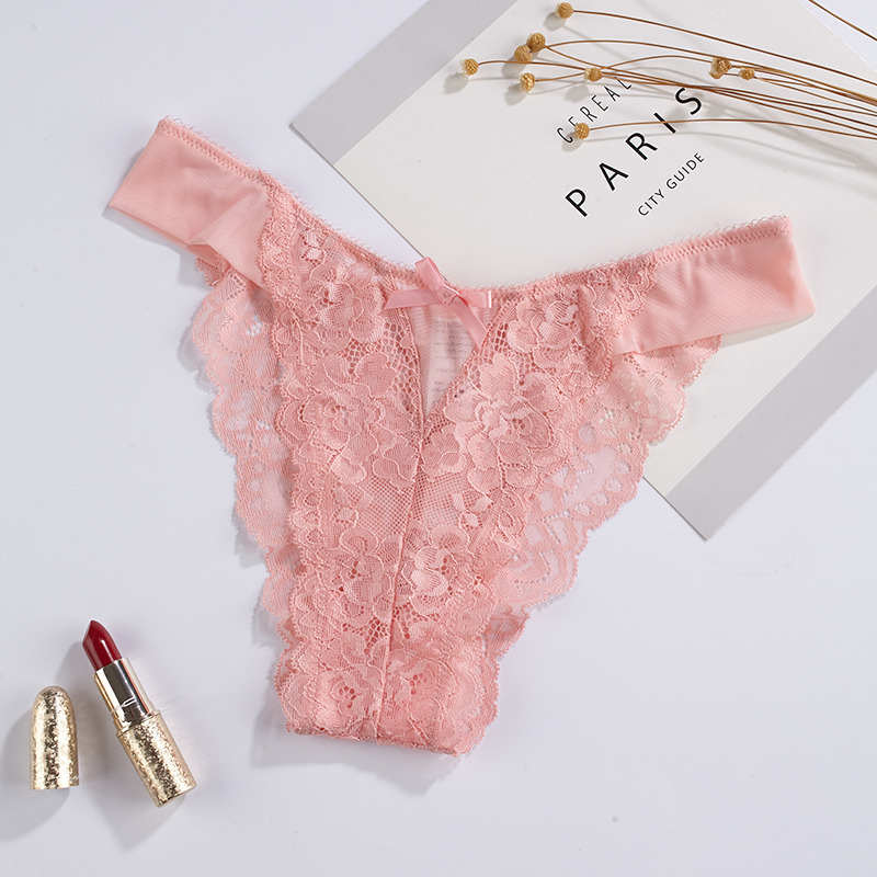 The Mystery of the Magic Box Lace Women's Underwear Pure Desire Lace fringed Japanese sexy low-waisted solid color cut-out thin cotton base cotton women's thong Application Scenario