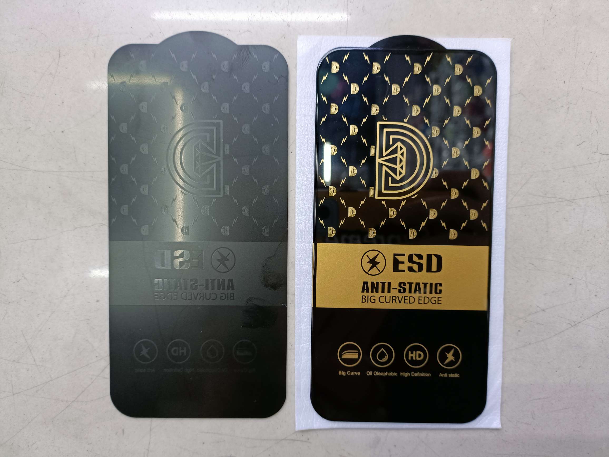 Royal Gold Diamond Anti-static silk-screened Tempered Film for mobile phone tempered film