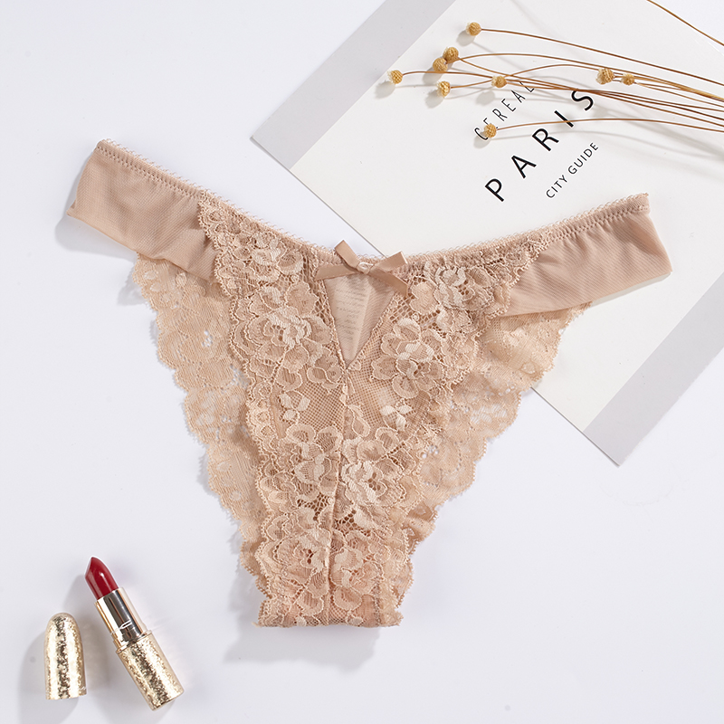 The Mystery of the Magic Box Lace Women's Underwear Pure Desire Lace fringed Japanese sexy low-waisted solid color cut-out thin cotton base cotton women's thong Item Picture