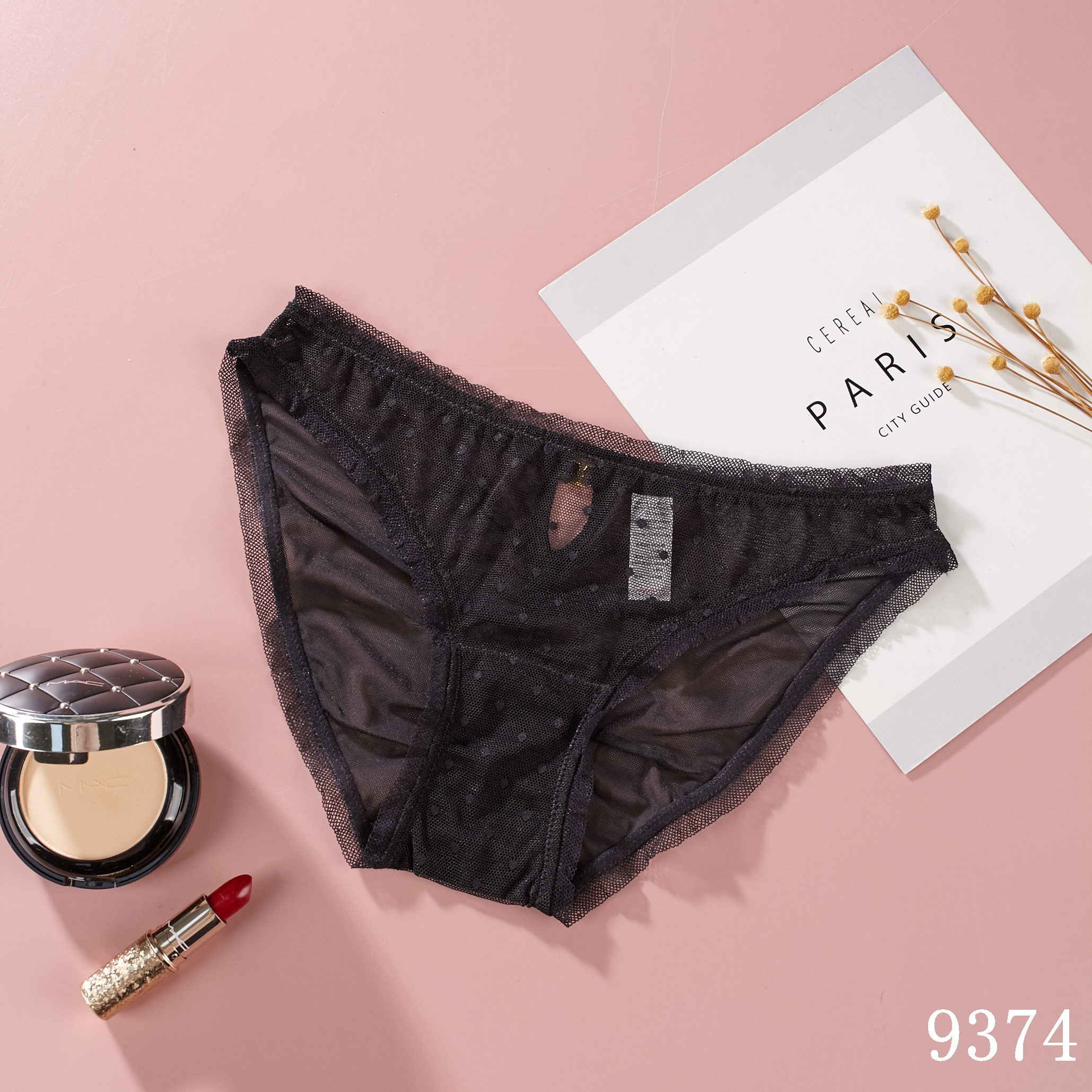 The Mystery of the Magic Box: A new value of sweet and trendy women's underwear with diamond-encrusted and breathable mesh fabric, comfortable Item Picture